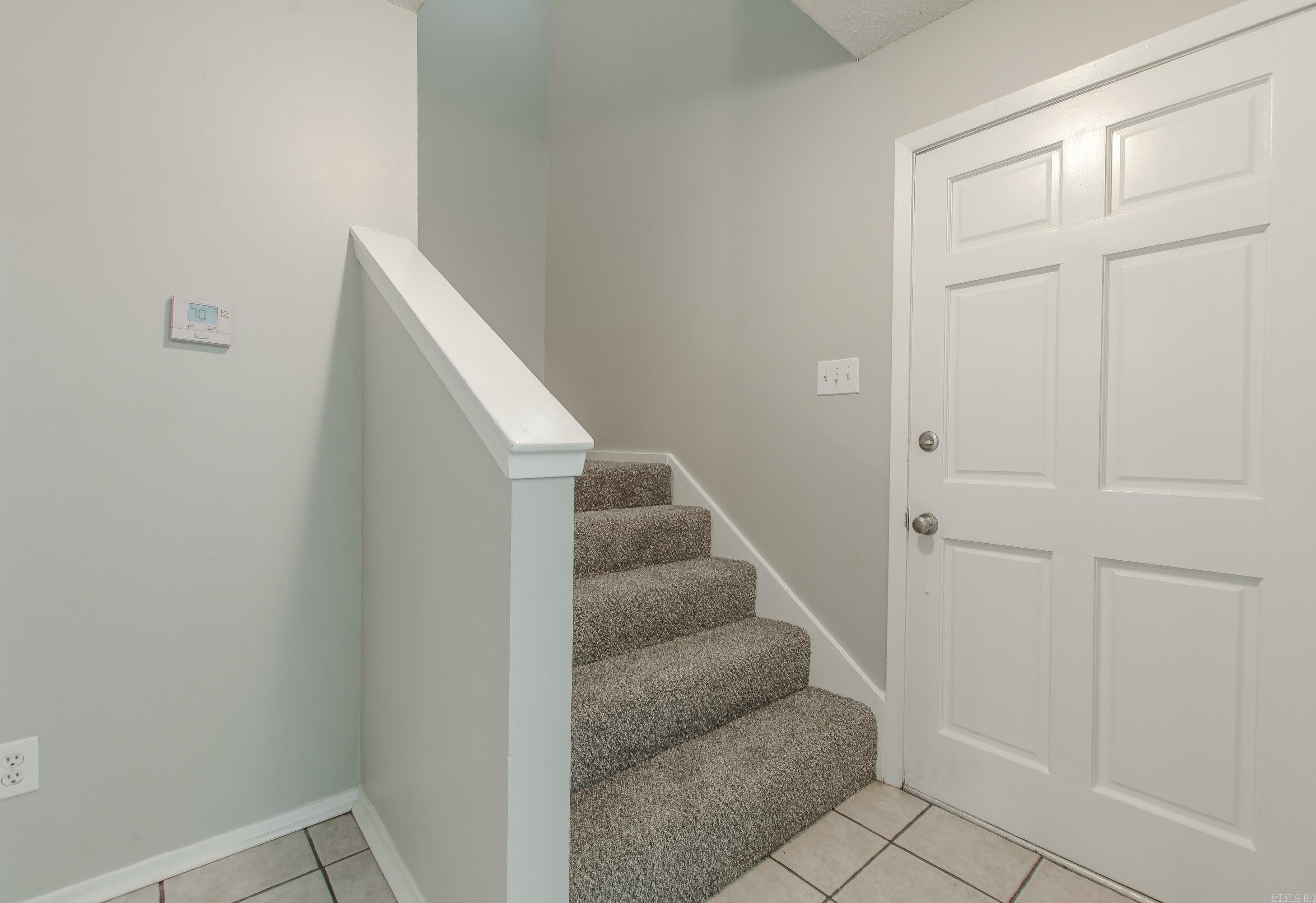 OAKCREST MANOR TWNHMS - Residential