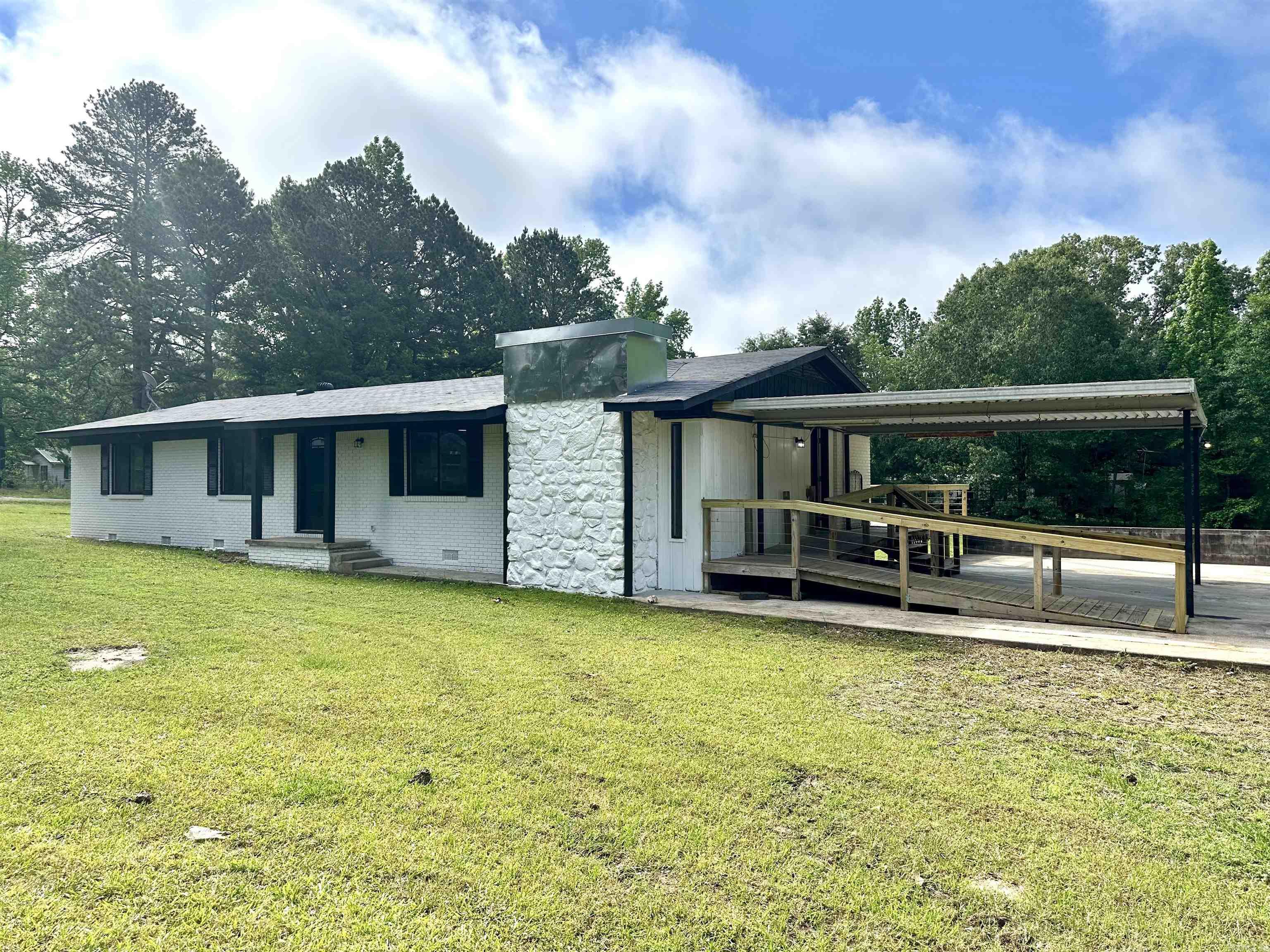 PINE PARK - Residential