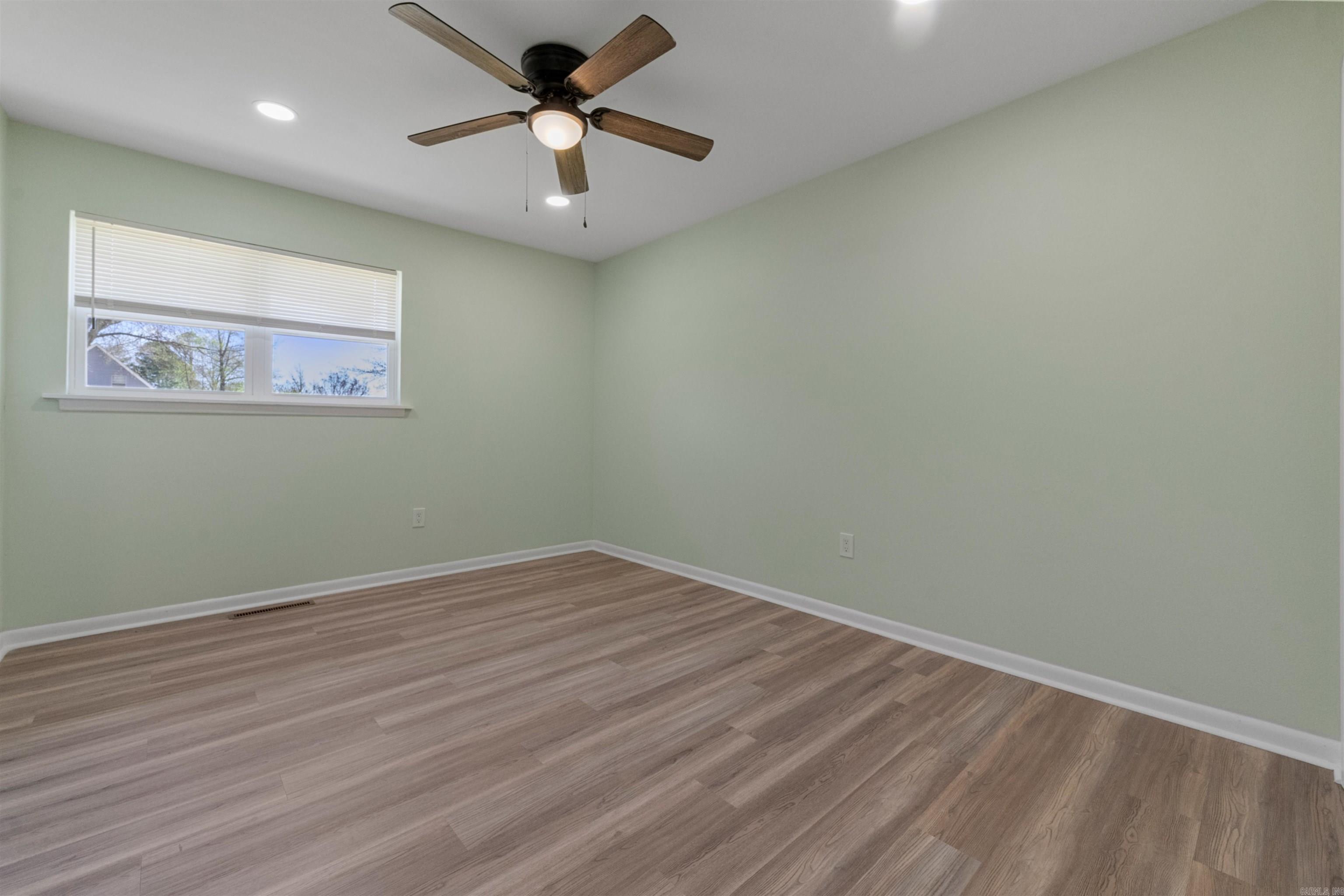 JAXON TERRACE - Residential