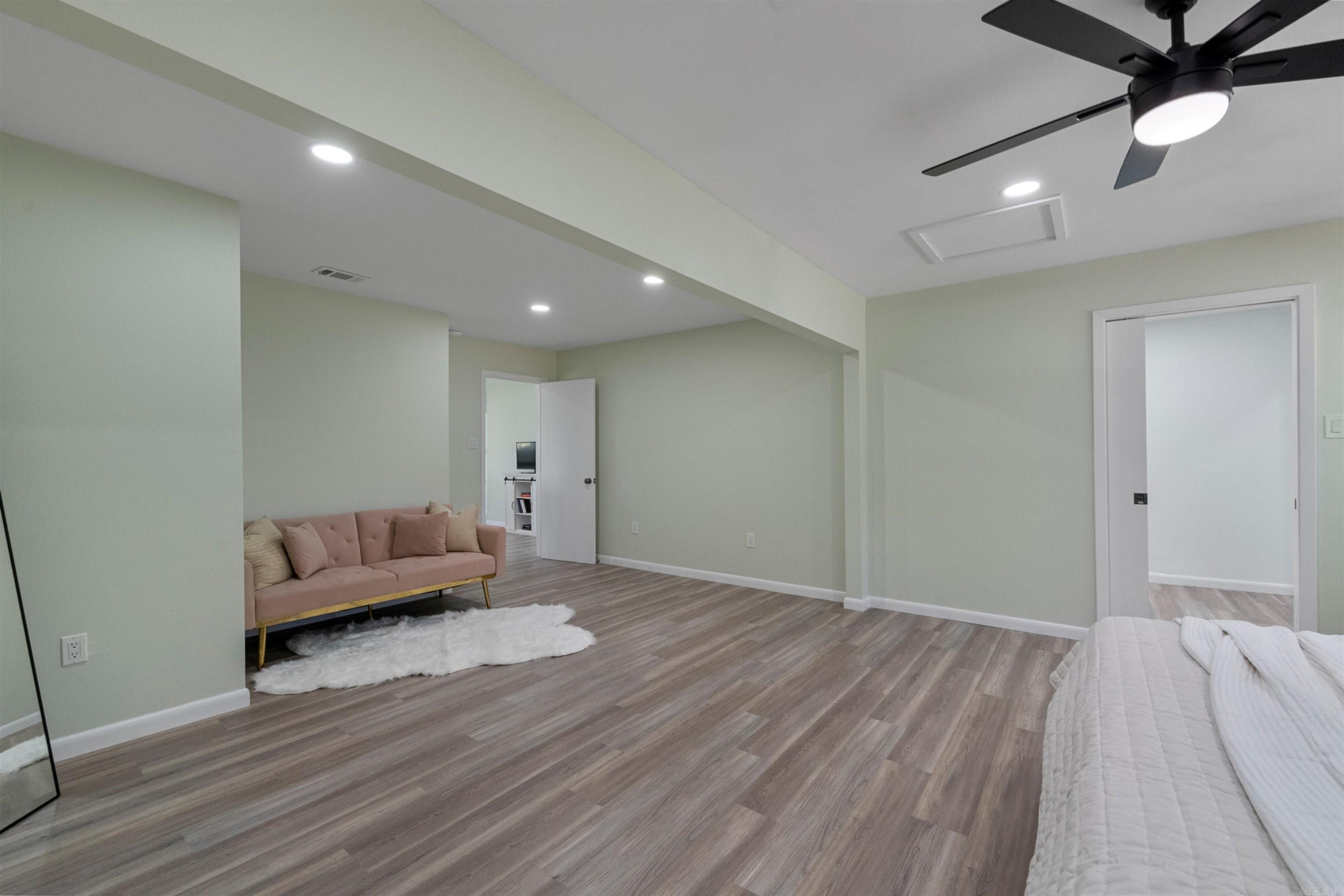 JAXON TERRACE - Residential