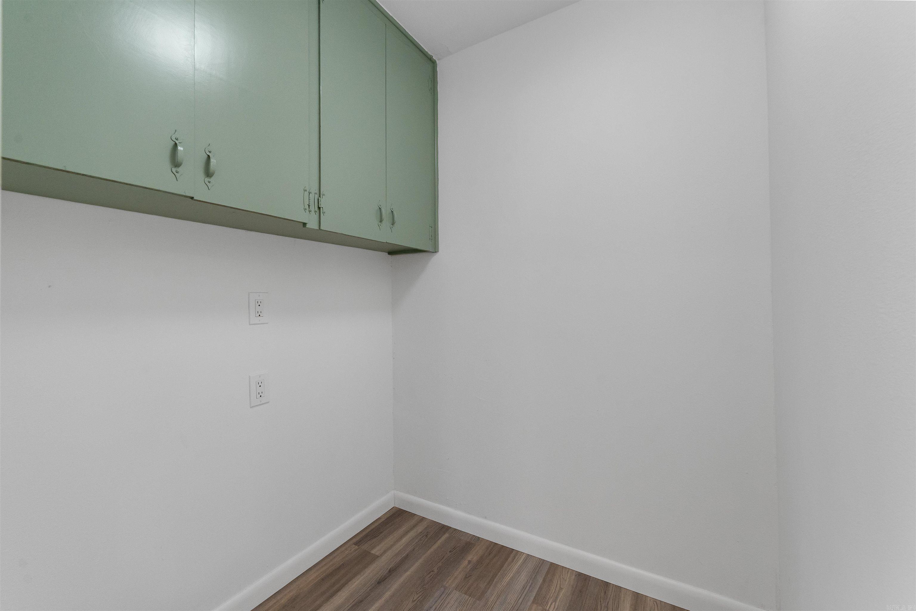 JAXON TERRACE - Residential