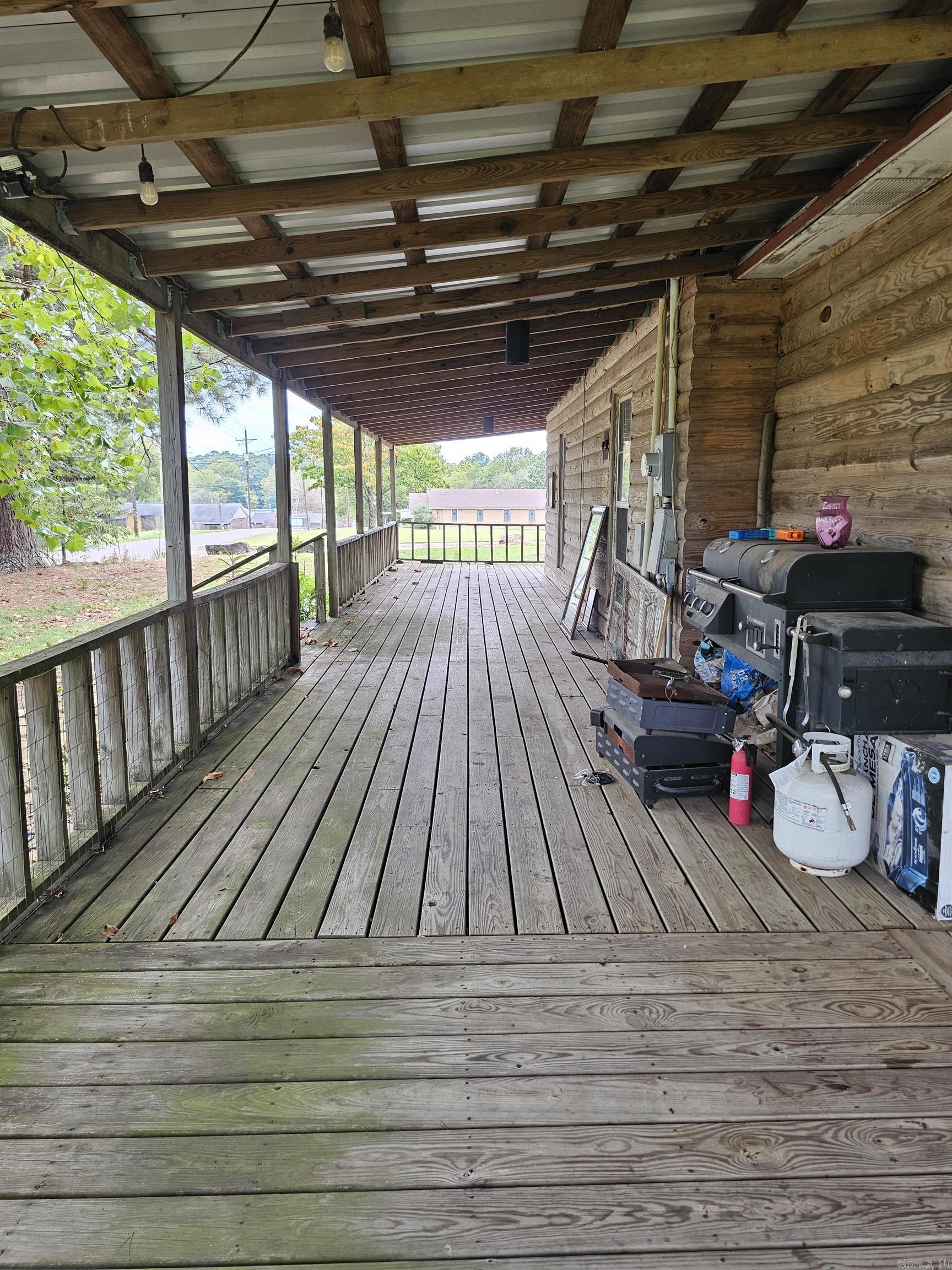BARTONS ADD TO COVE - Residential