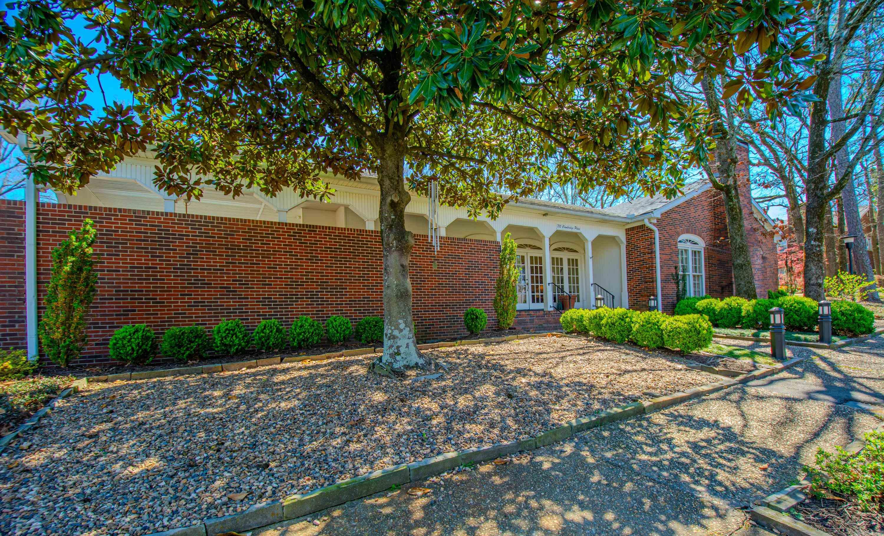 CAMBRIDGE PLACE HPR - Residential