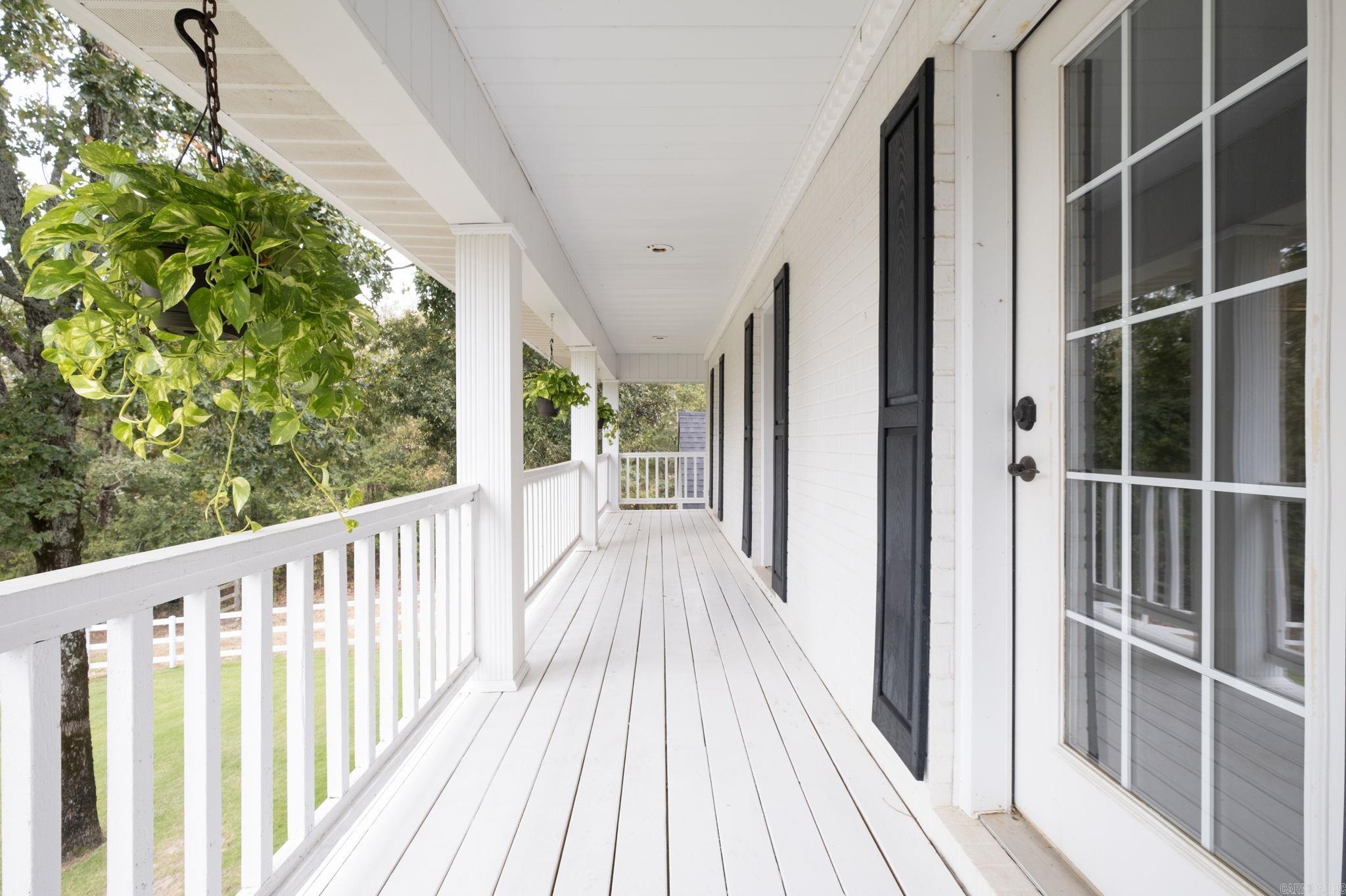 NORTH HILLS ESTATES - Residential