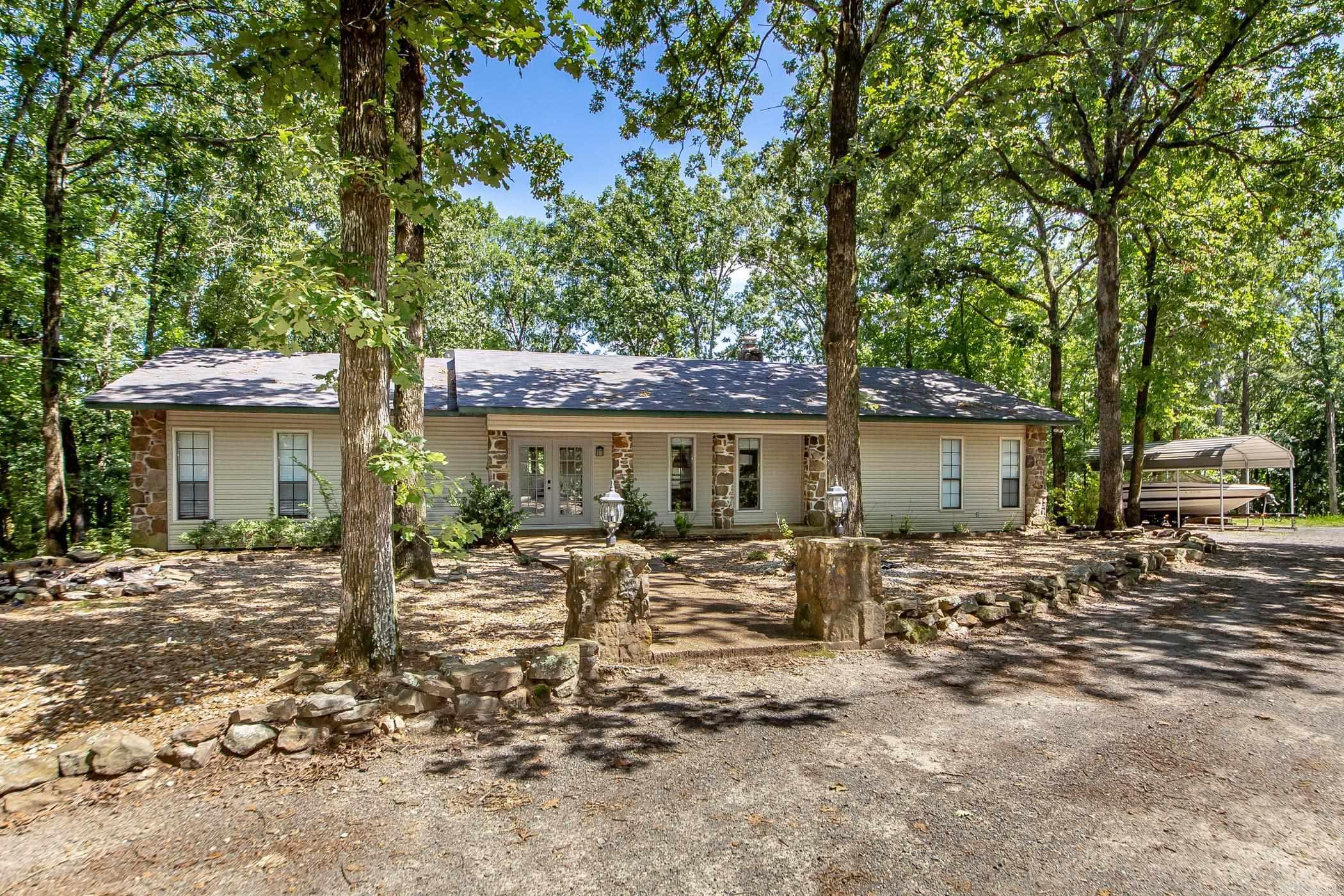 HAMILTON HILLS - Residential