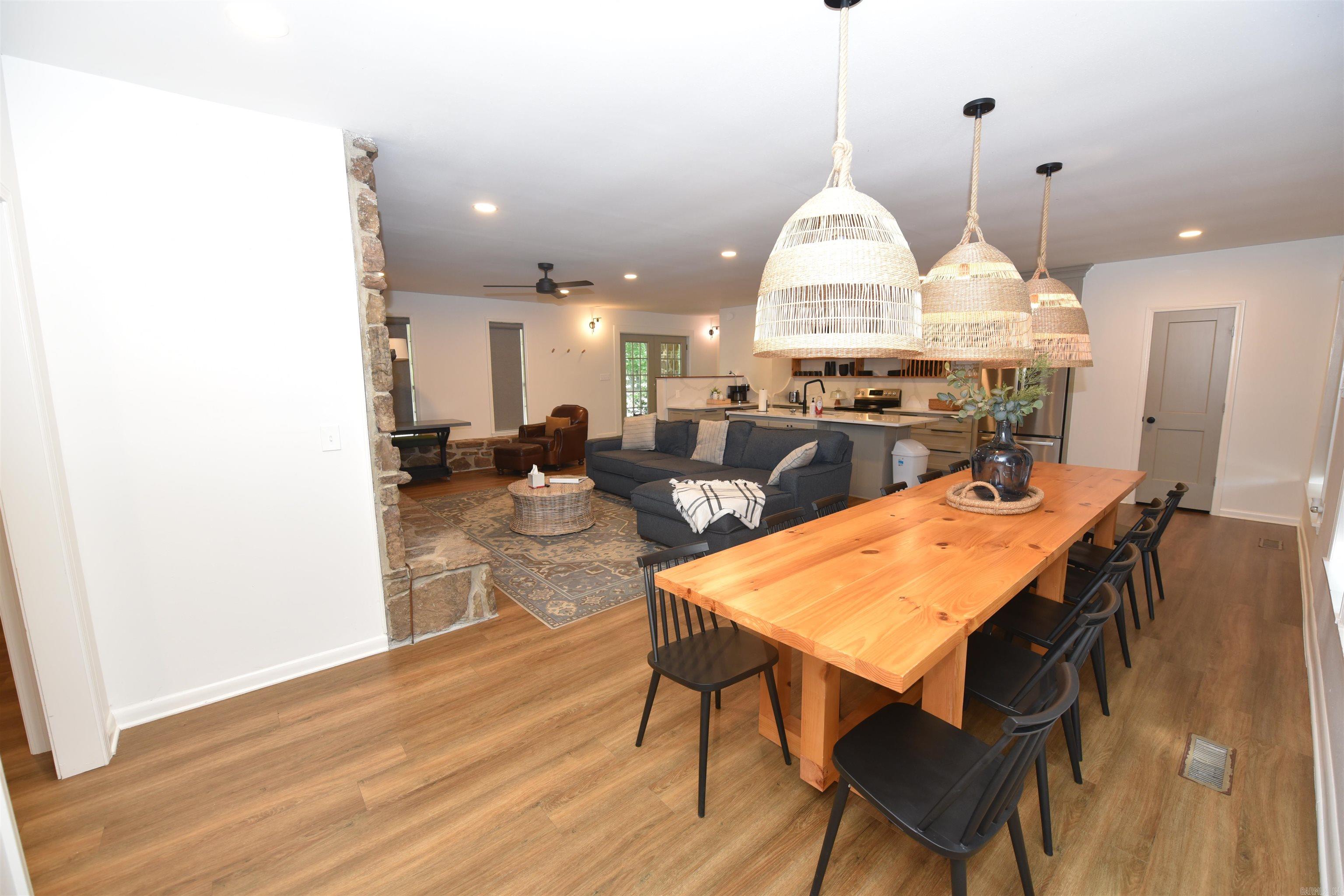HAMILTON HILLS - Residential
