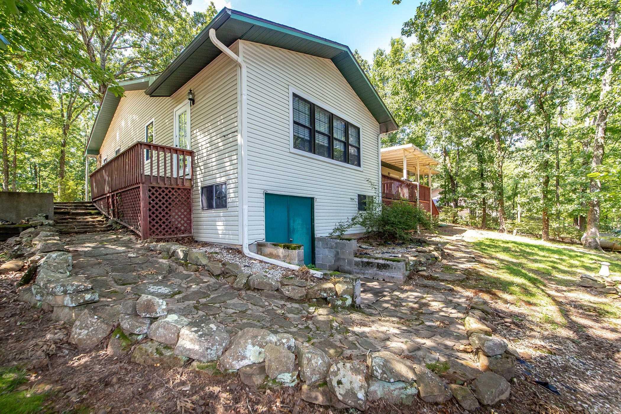 HAMILTON HILLS - Residential