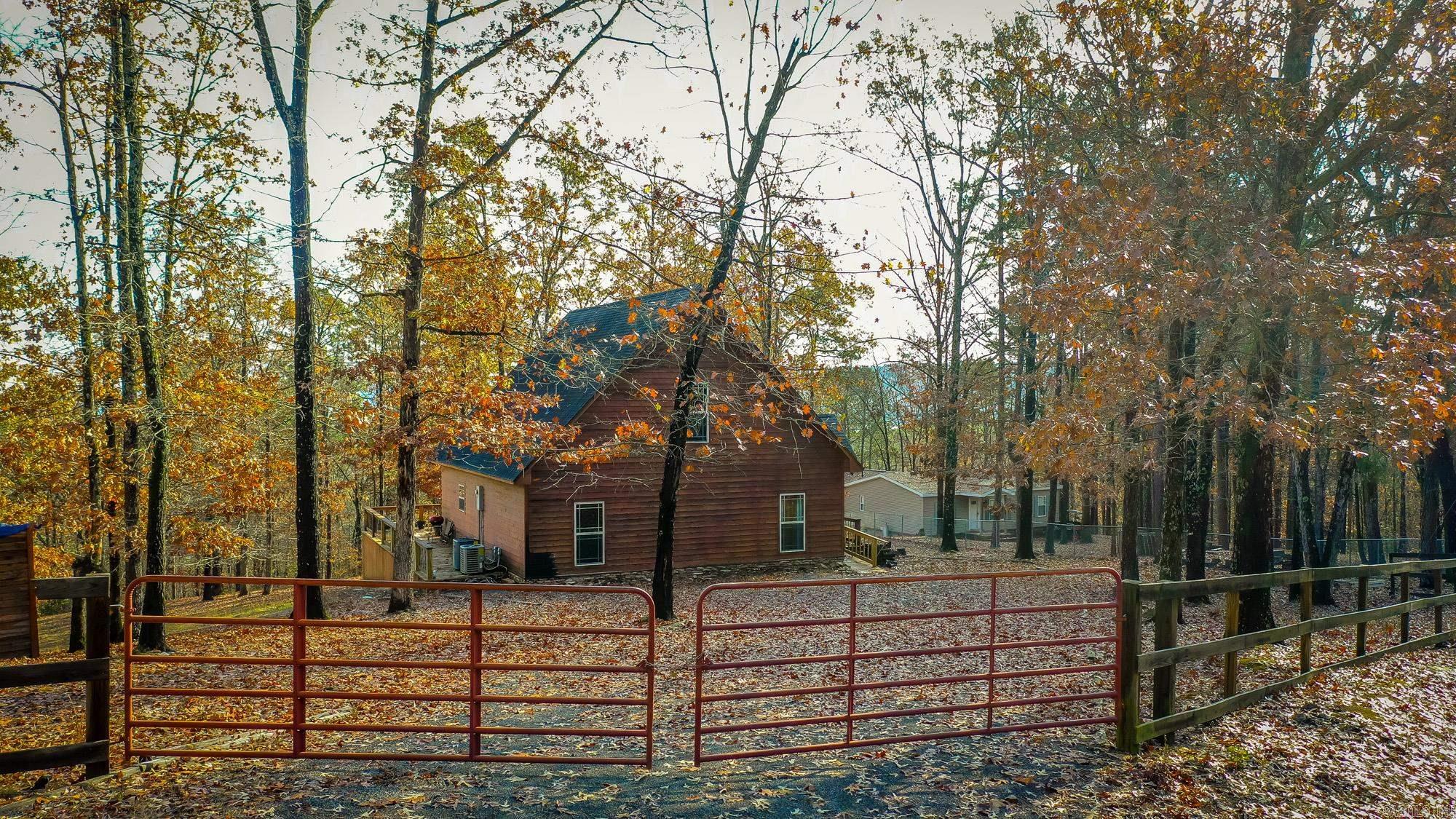 HILLTOP PLACE - COVE CREEK - Residential