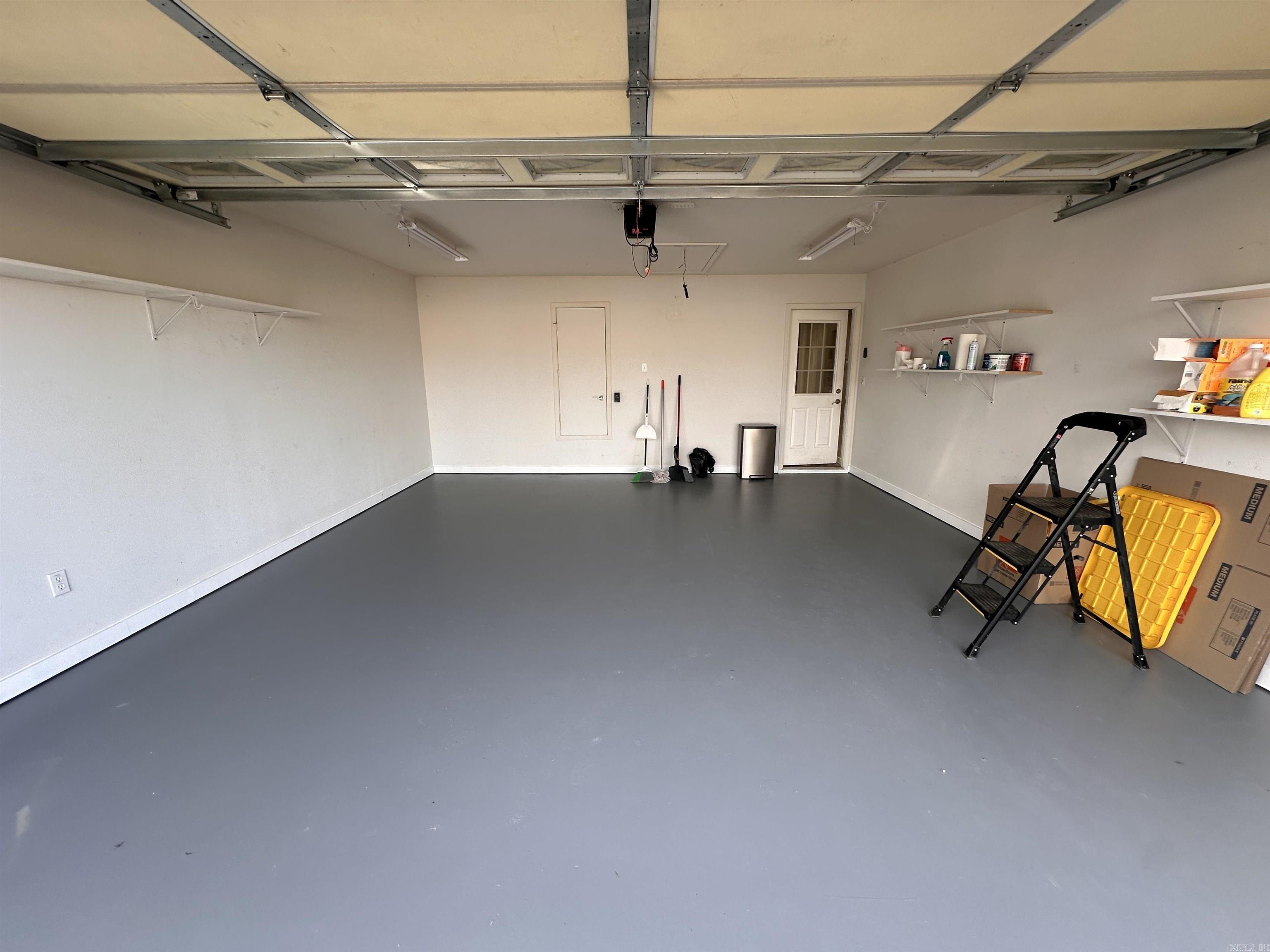 MOON RIDGE ESTATES - Residential