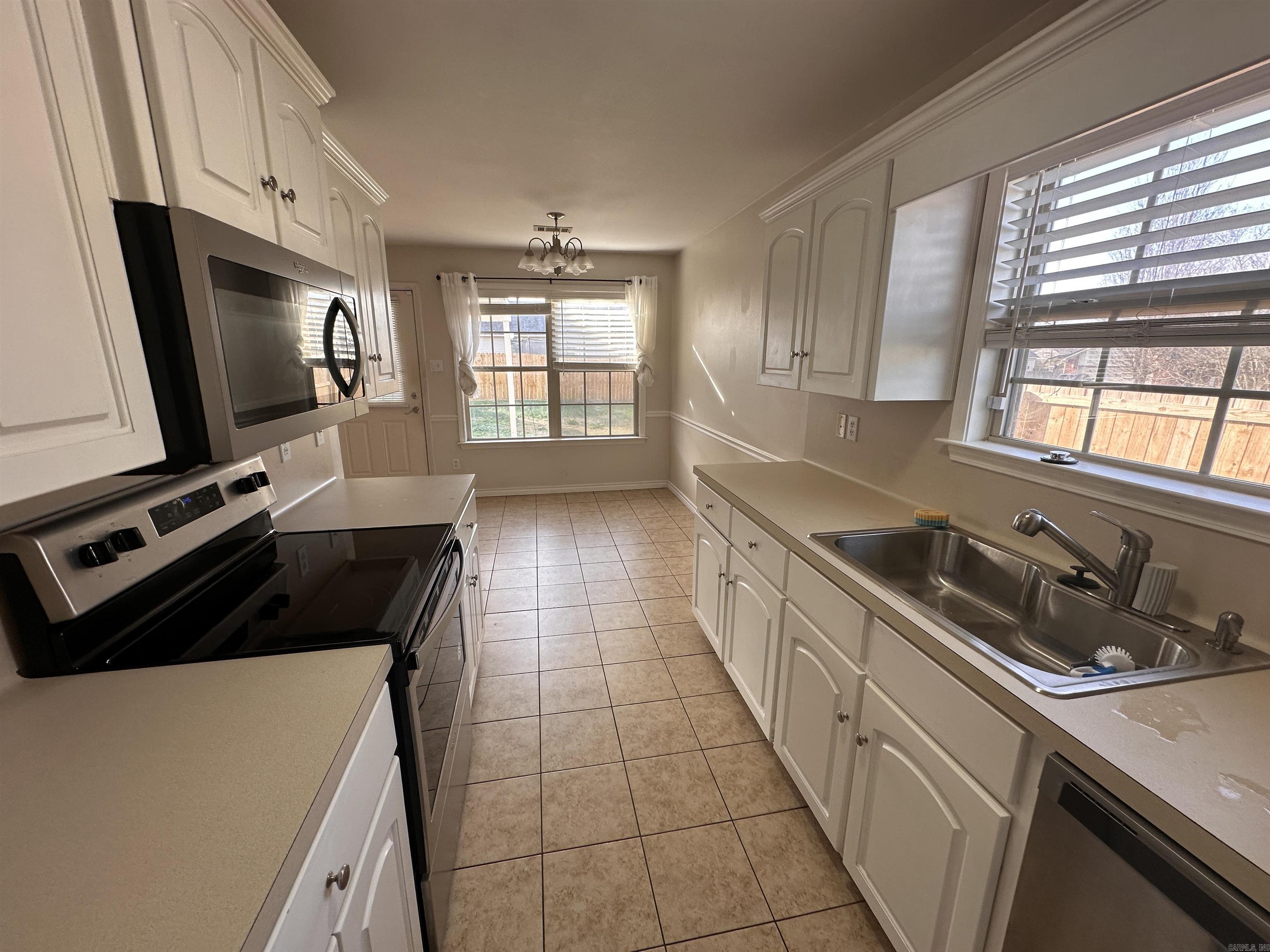 MOON RIDGE ESTATES - Residential