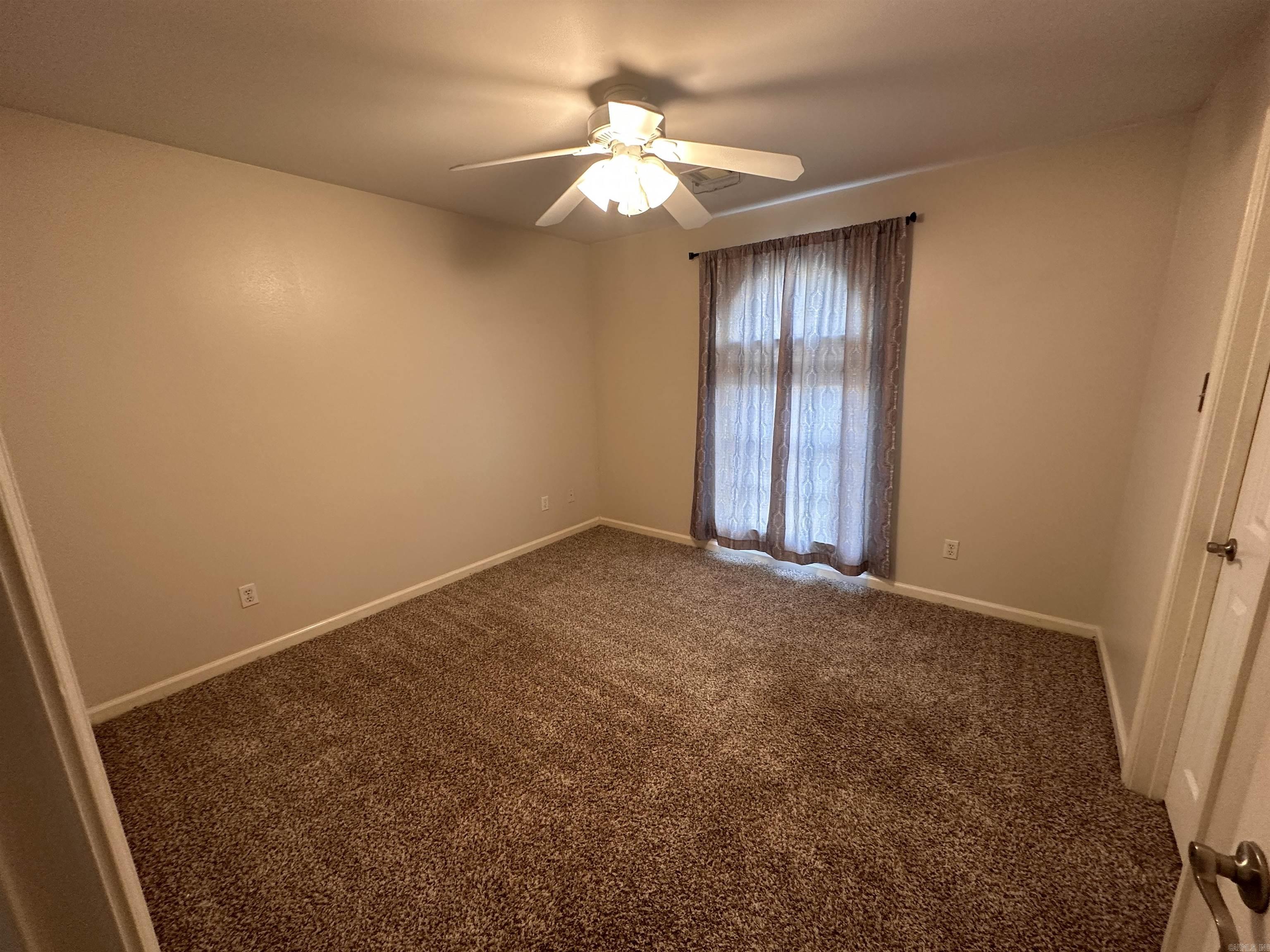 MOON RIDGE ESTATES - Residential