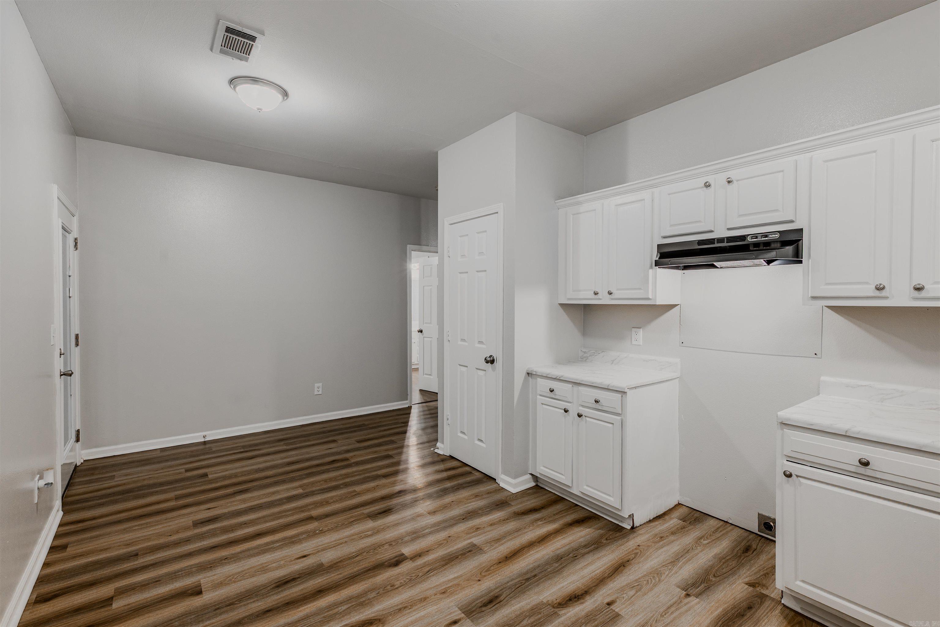 DEERFIELD VILLAGE - Residential