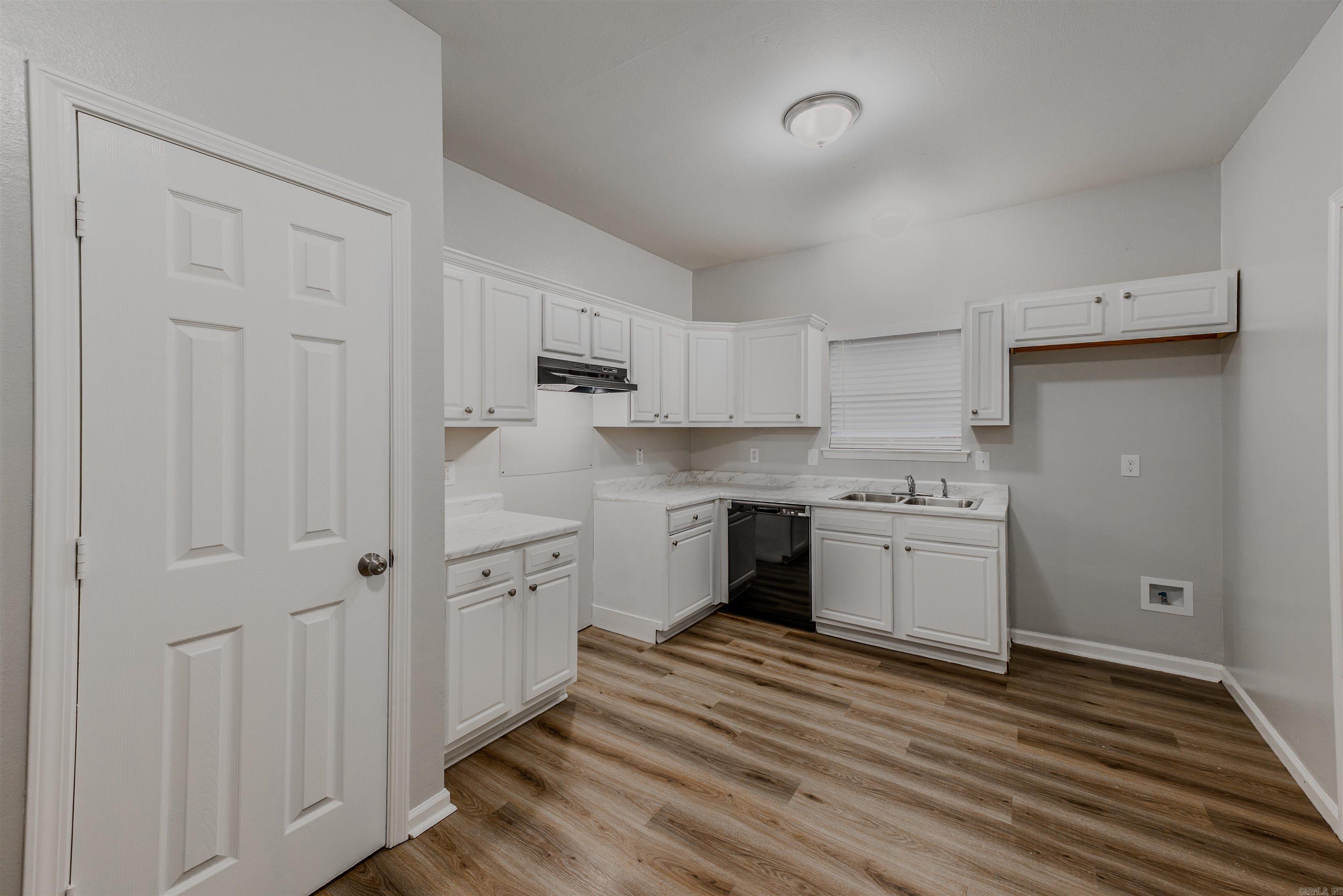 DEERFIELD VILLAGE - Residential