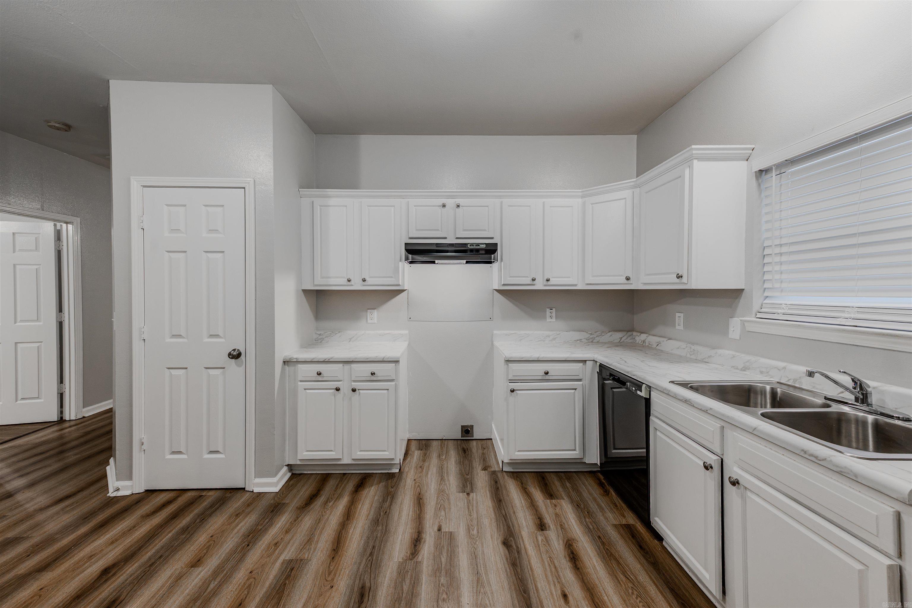 DEERFIELD VILLAGE - Residential