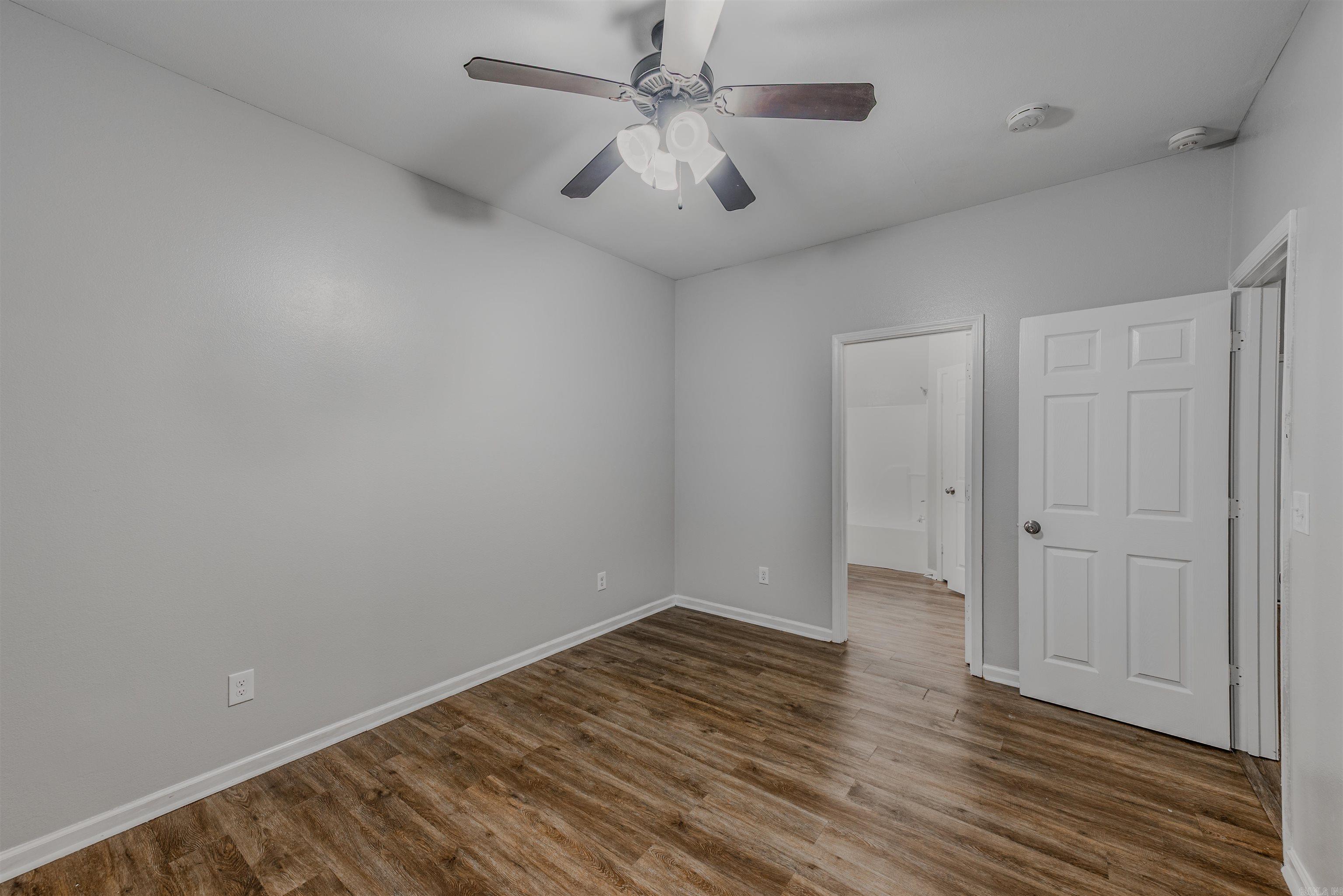 DEERFIELD VILLAGE - Residential