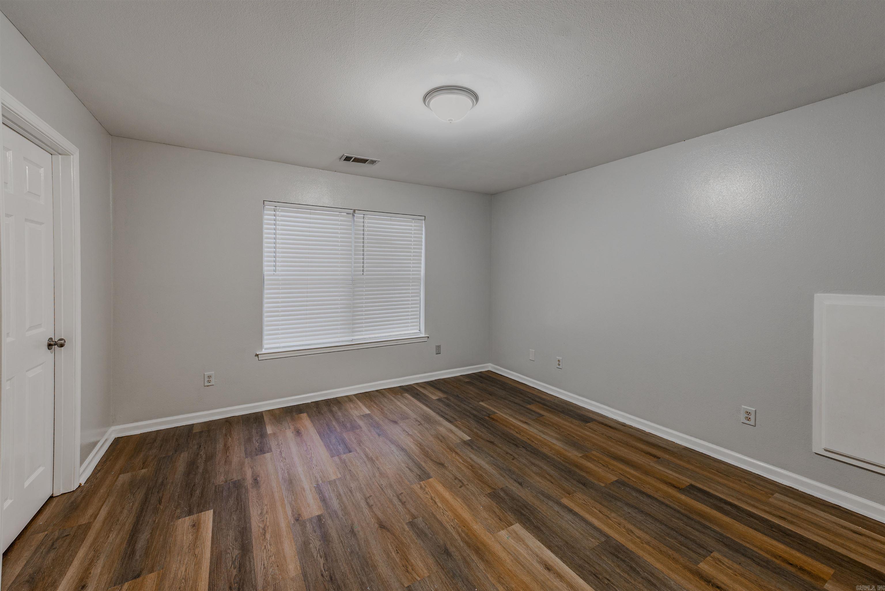 DEERFIELD VILLAGE - Residential