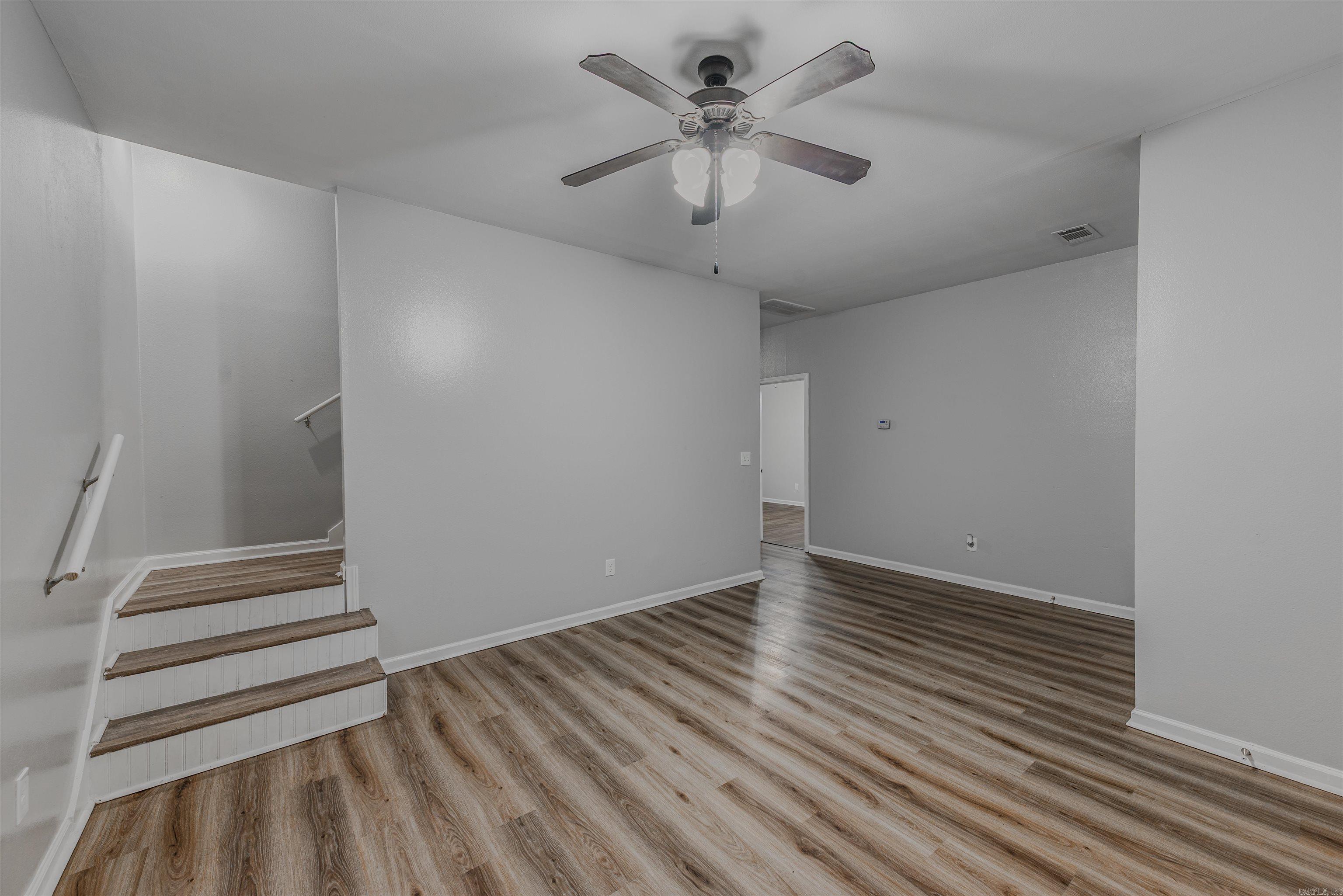 DEERFIELD VILLAGE - Residential