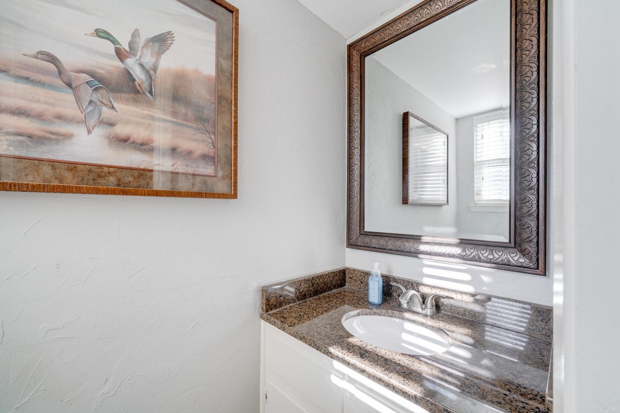 INDIAN HILLS - Residential