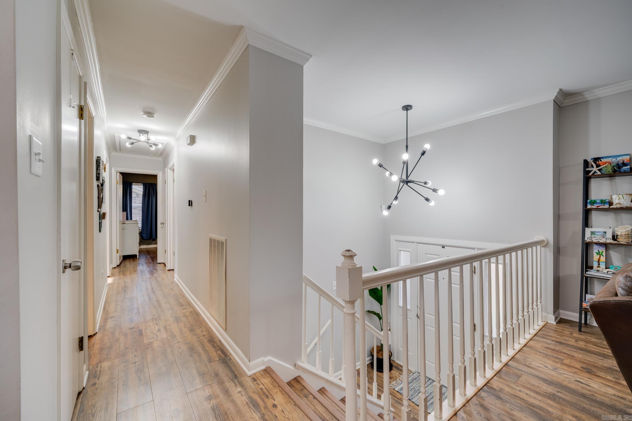 INDIAN HILLS - Residential