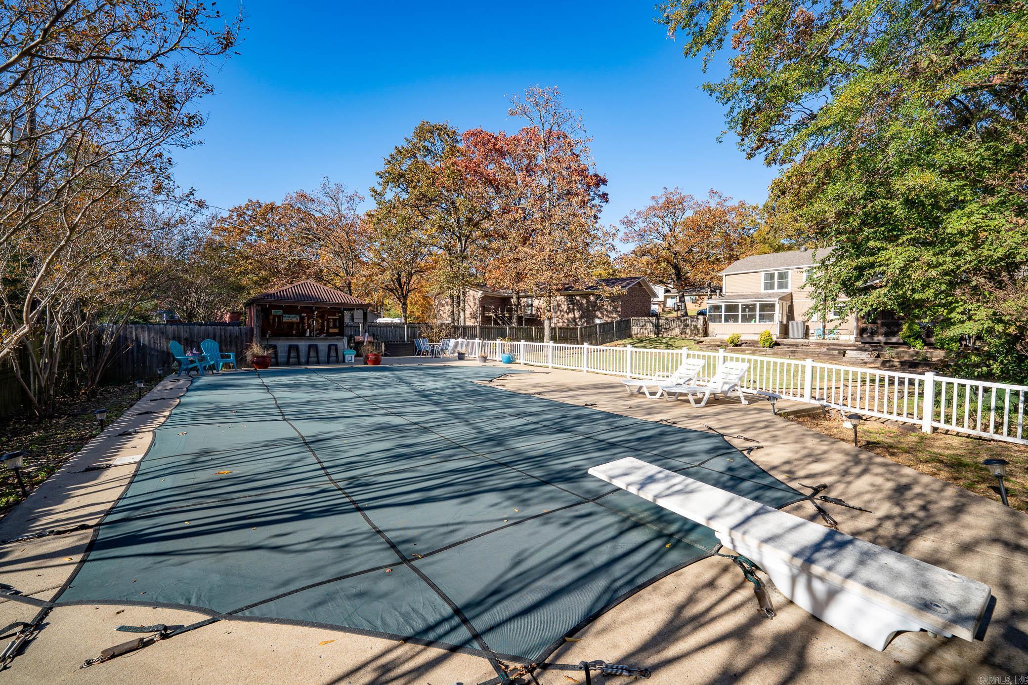 INDIAN HILLS - Residential