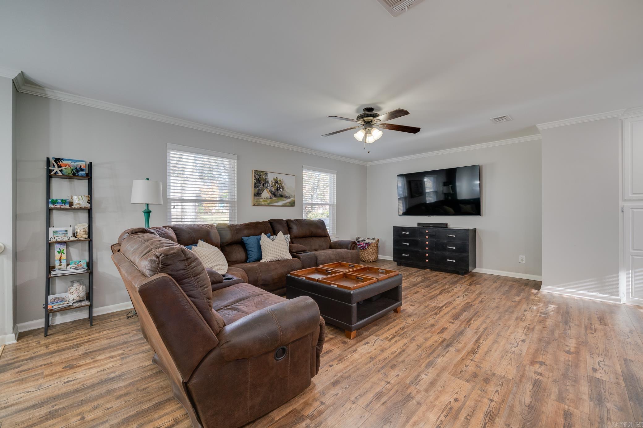 INDIAN HILLS - Residential