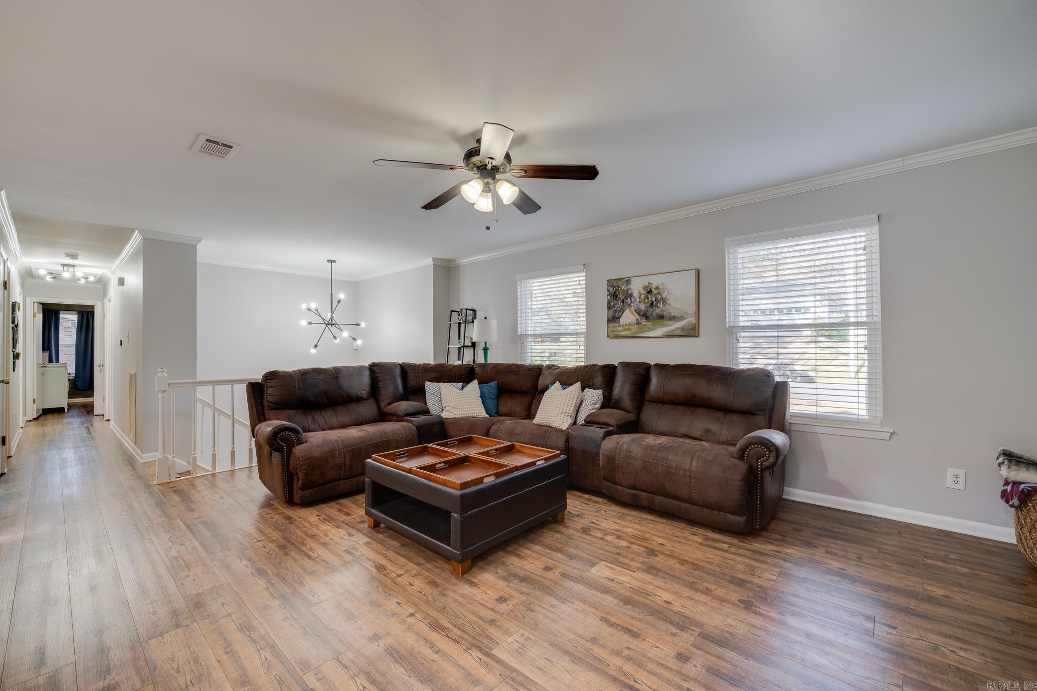 INDIAN HILLS - Residential