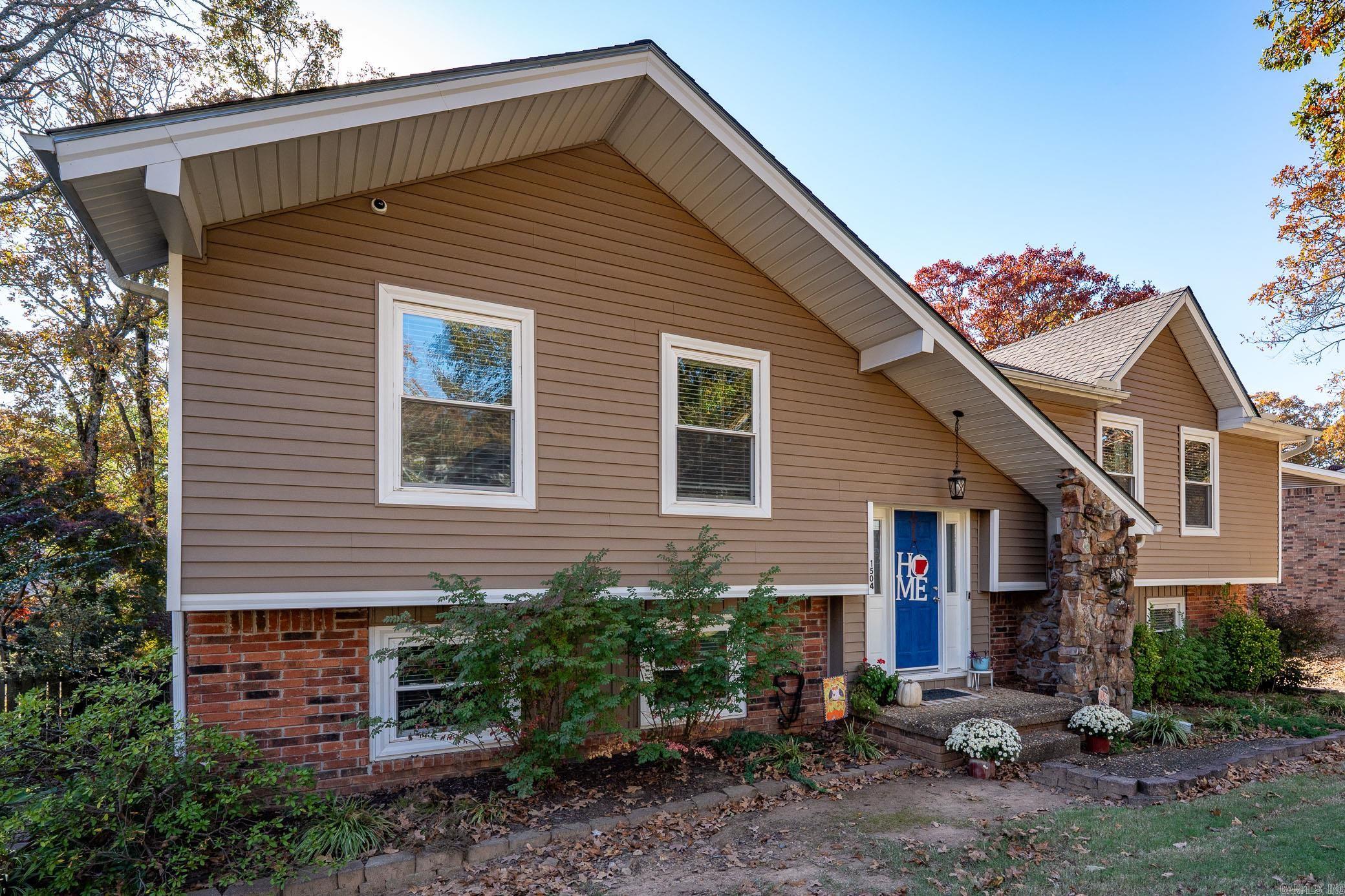 INDIAN HILLS - Residential