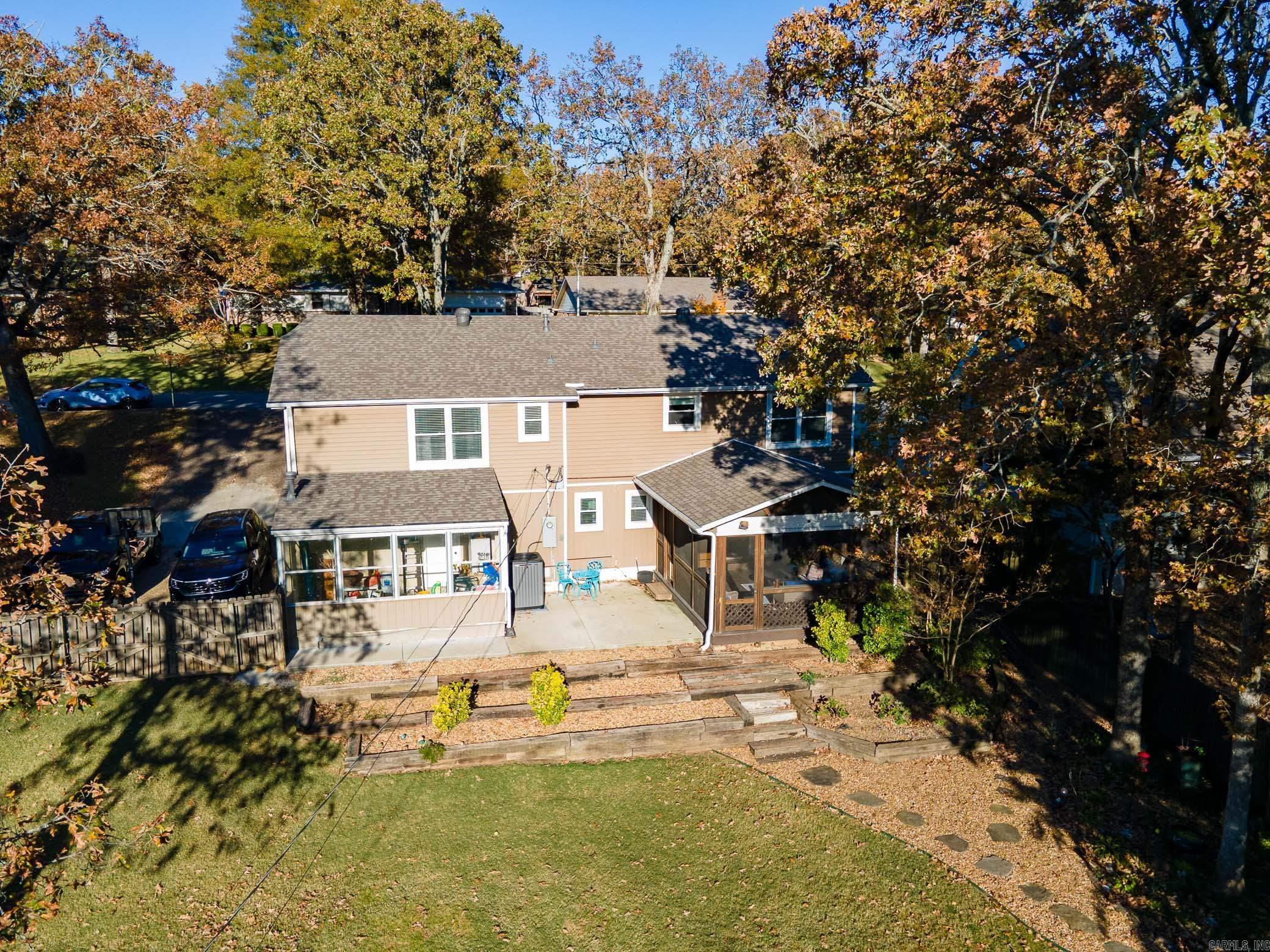 INDIAN HILLS - Residential