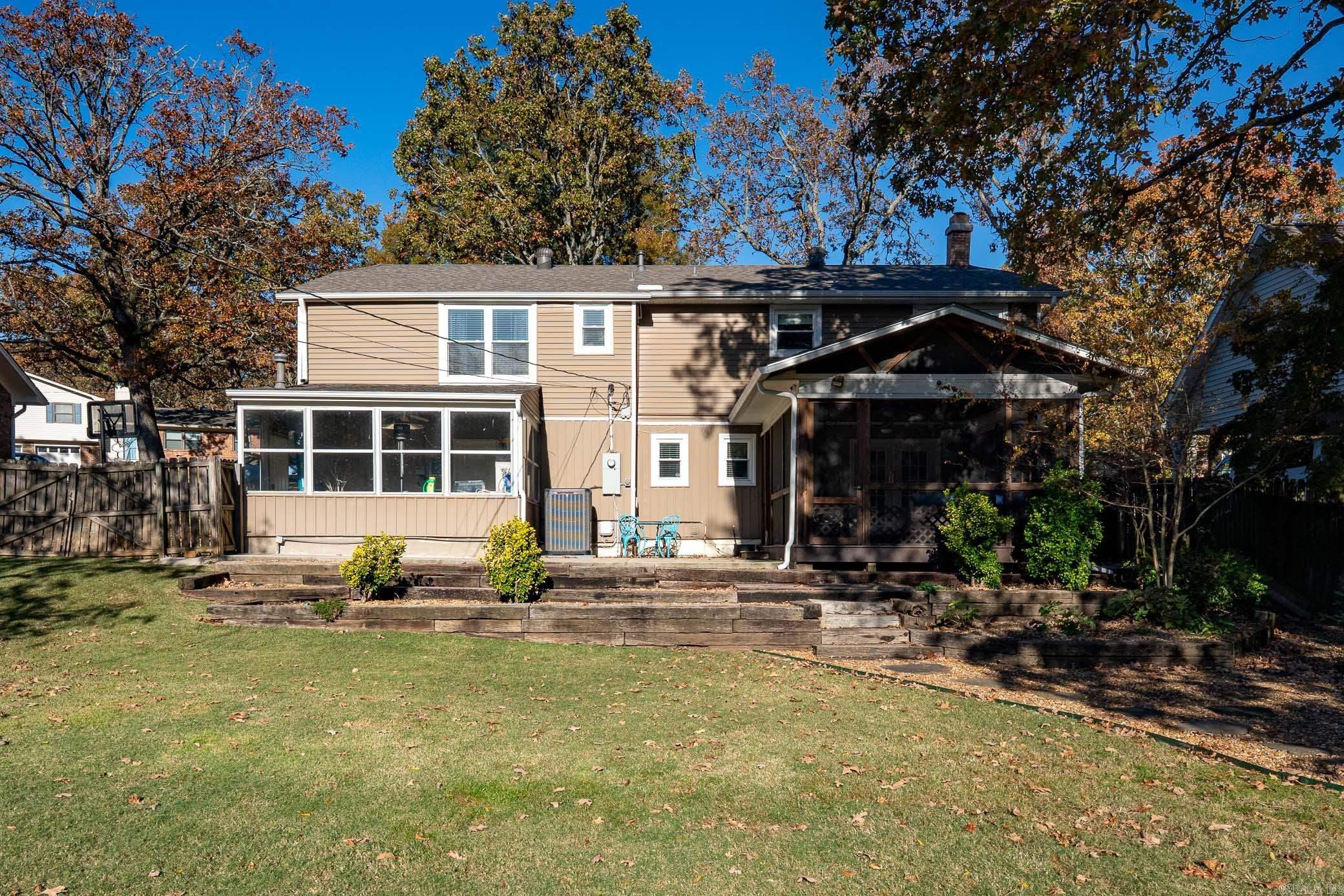 INDIAN HILLS - Residential