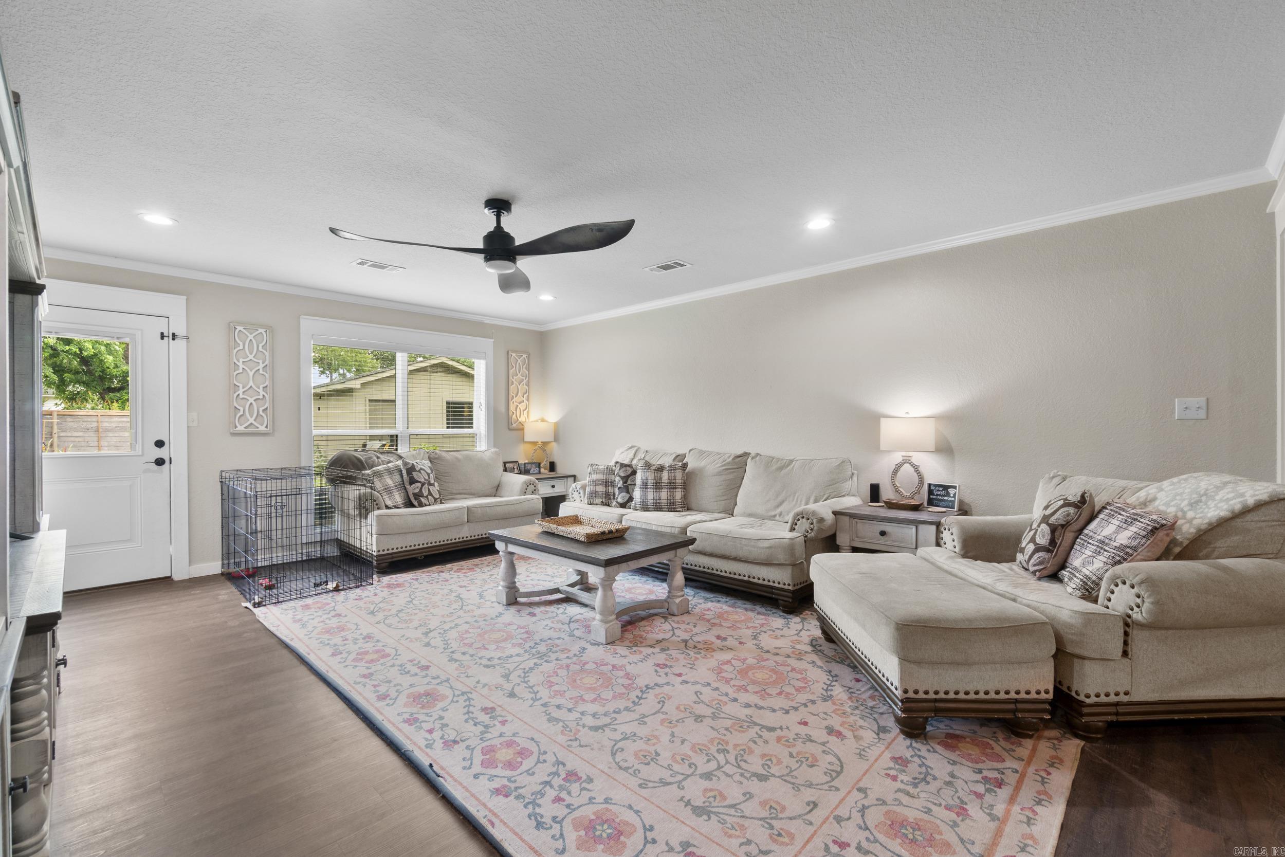 SAN MANTEO VILLAGE - Residential
