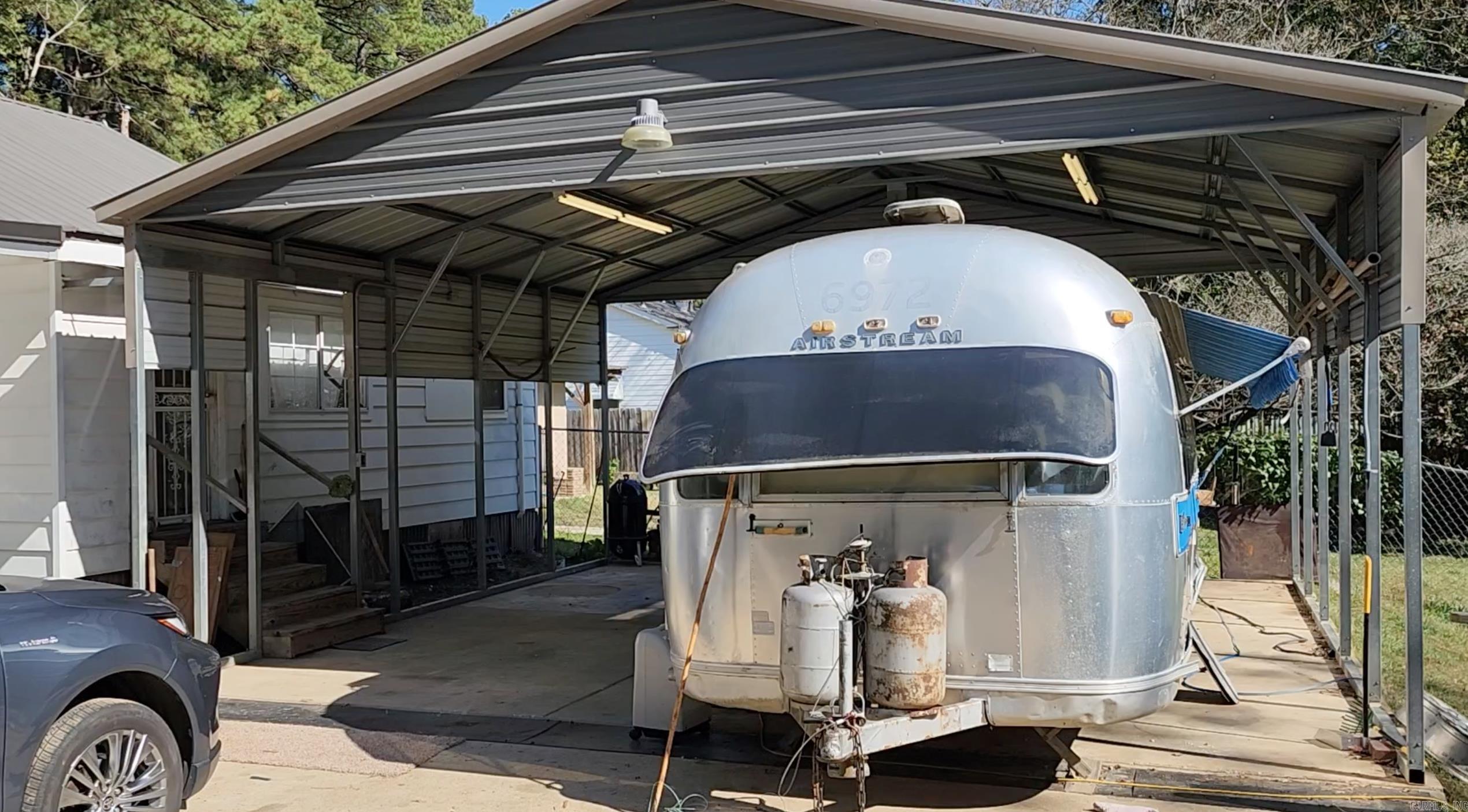 LIBERTY HEIGHTS - Residential