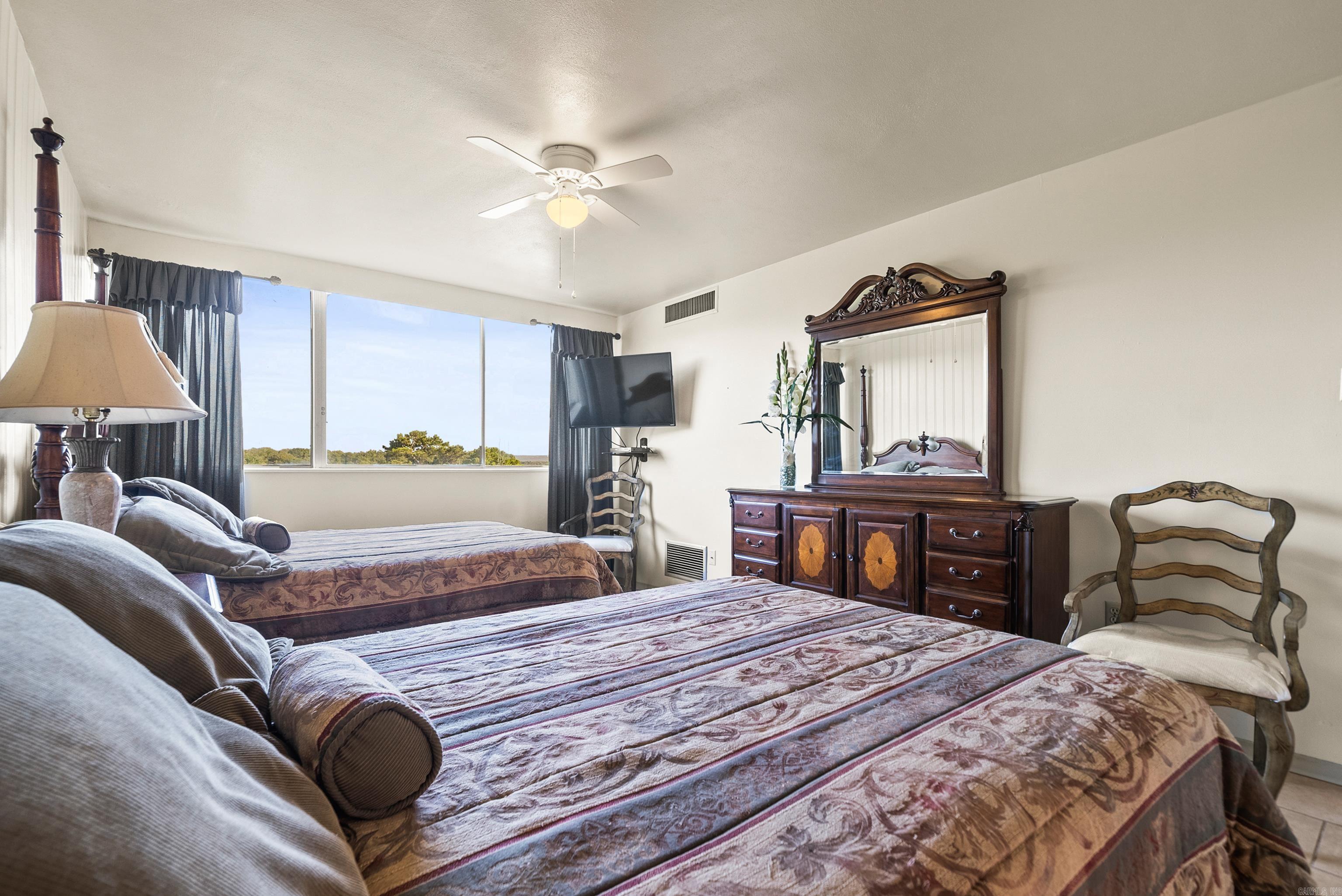 BEACON MANOR HPR - Residential