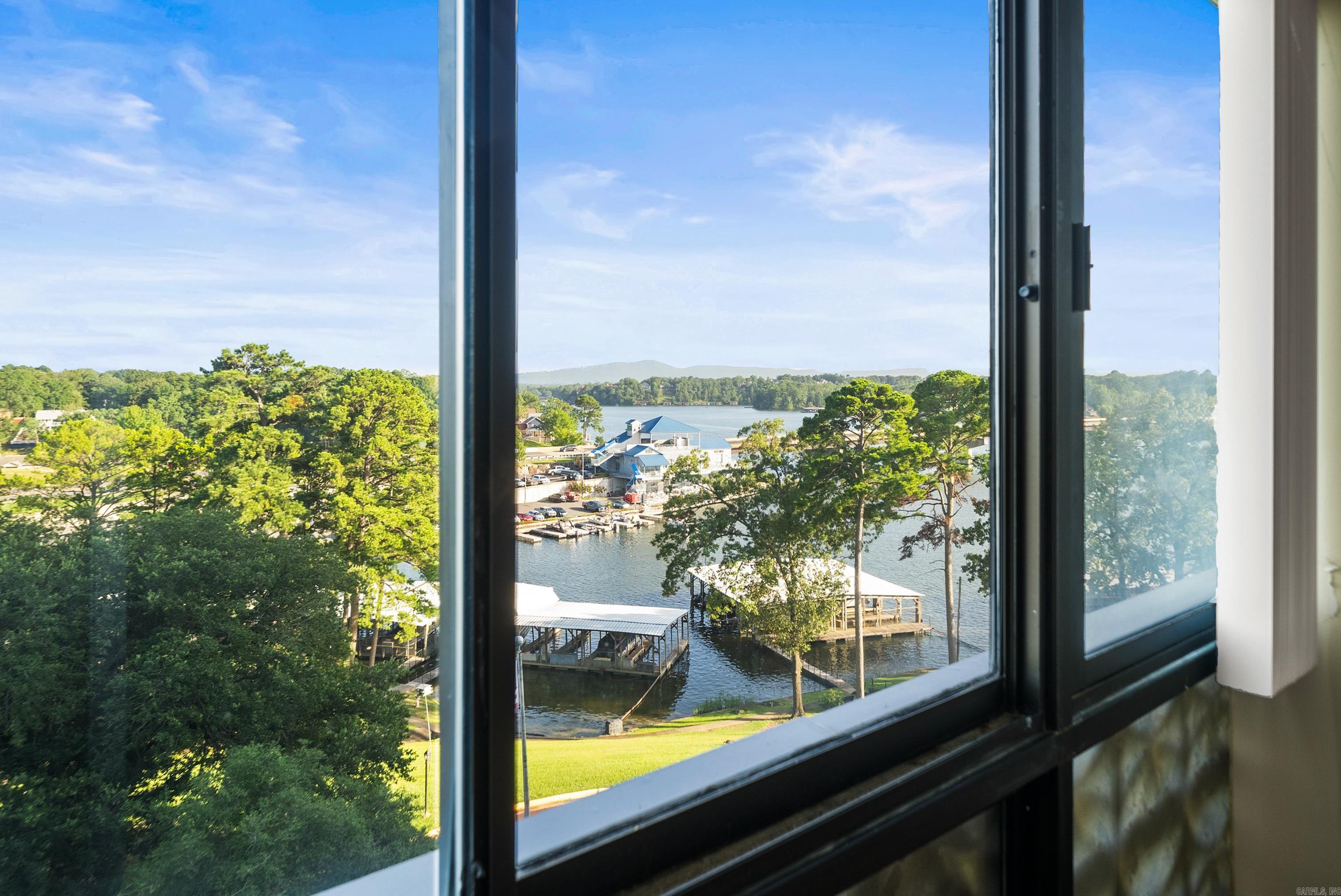 BEACON MANOR HPR - Residential