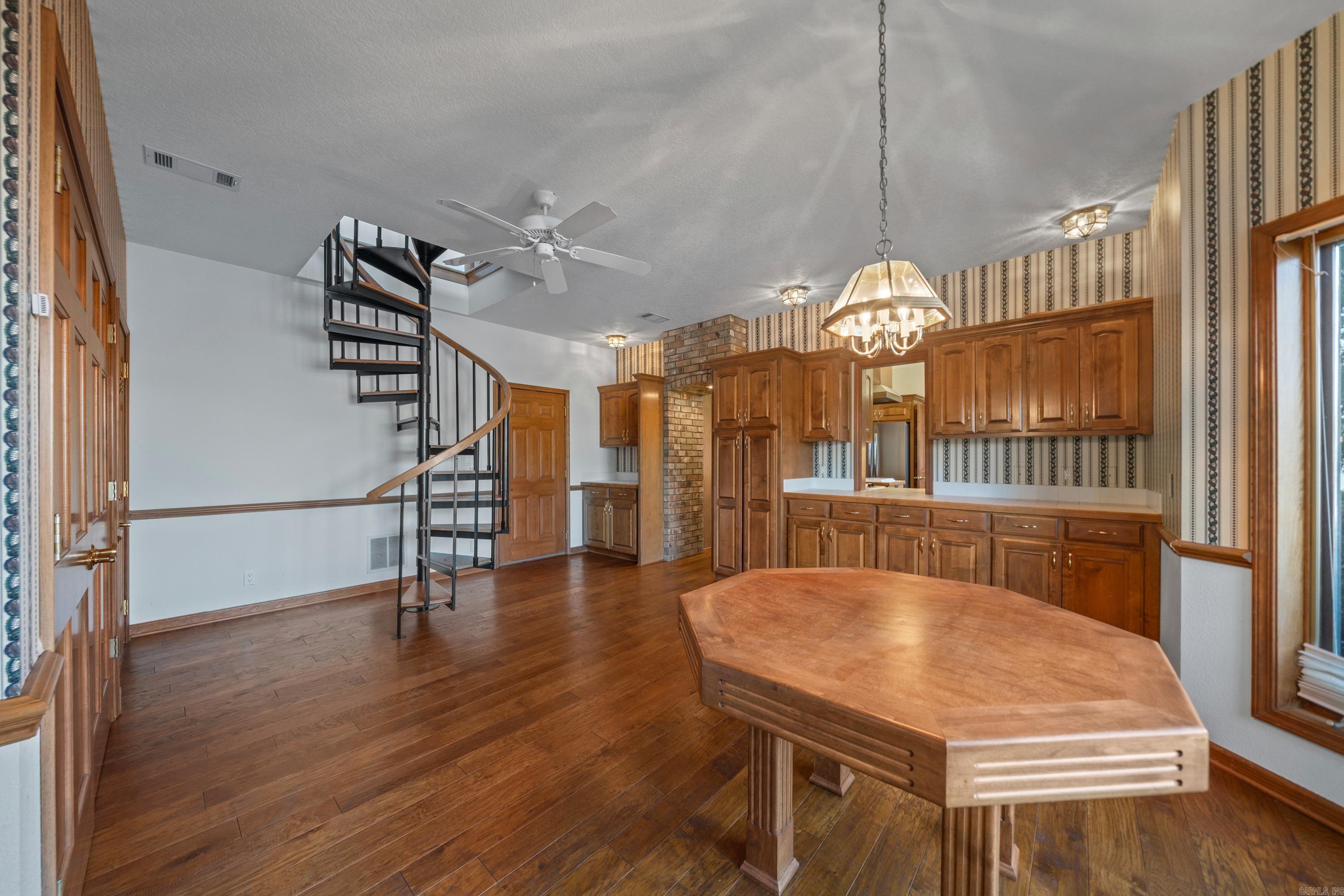 RESPLANDOR - Residential