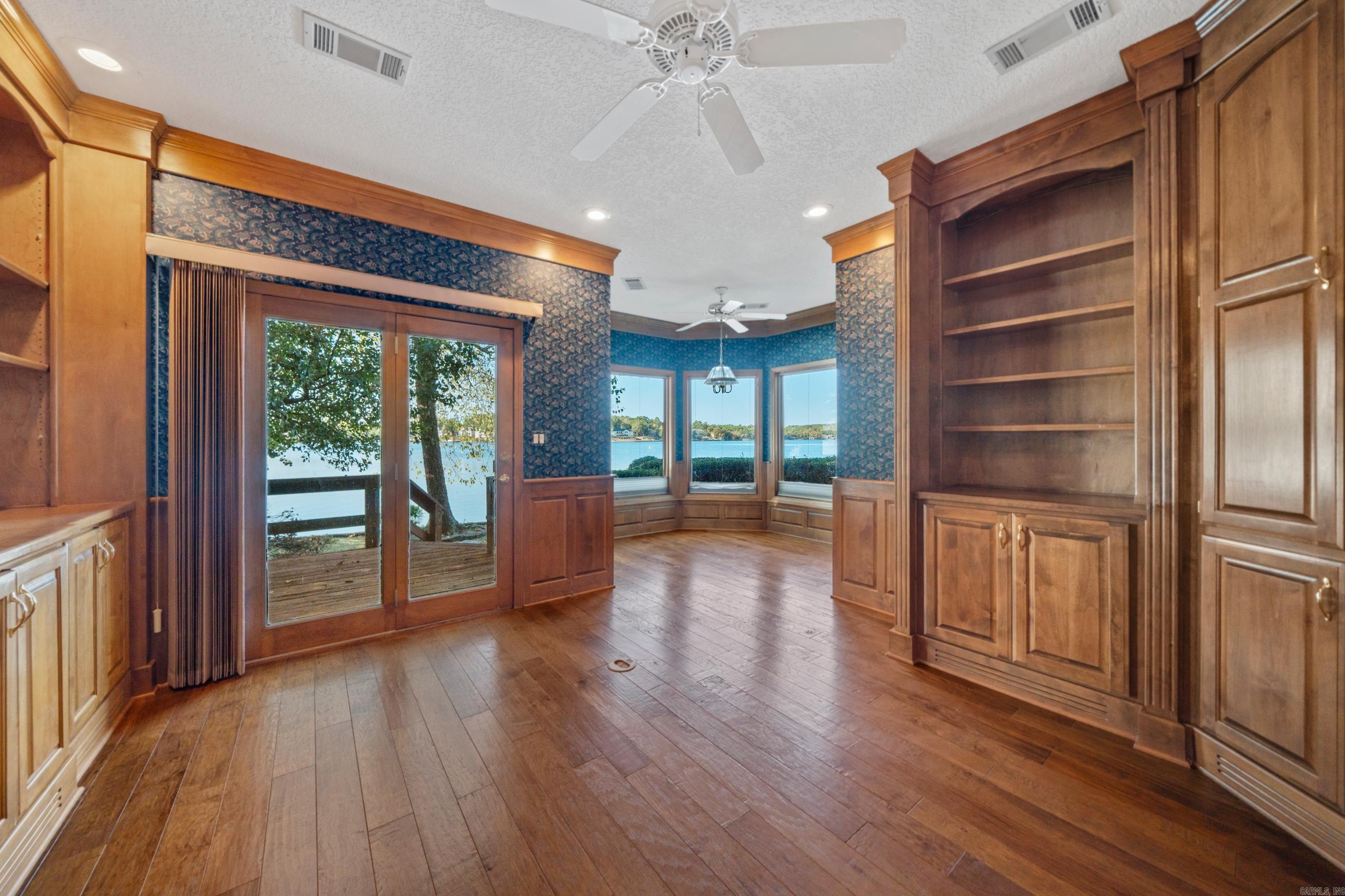 RESPLANDOR - Residential