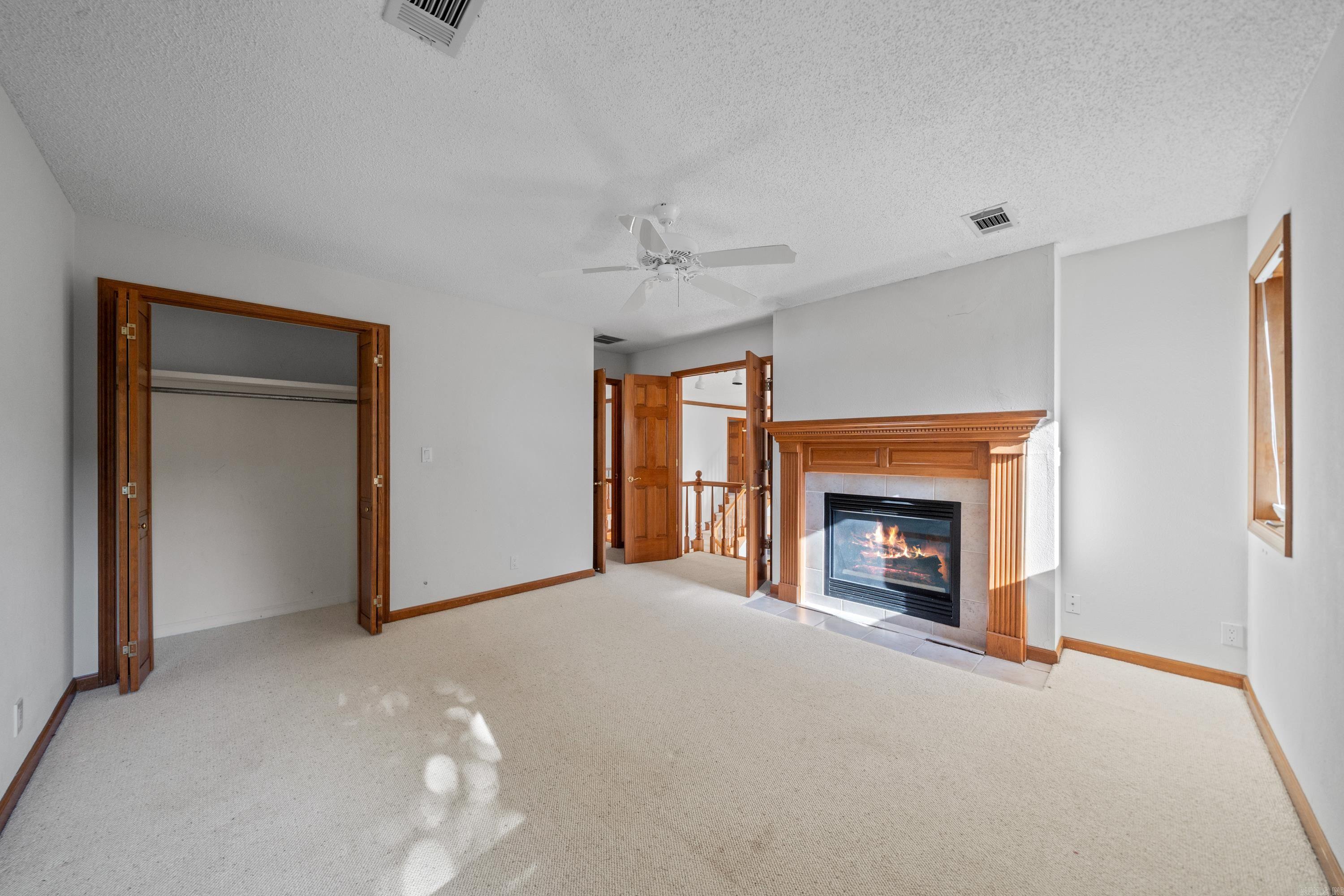 RESPLANDOR - Residential