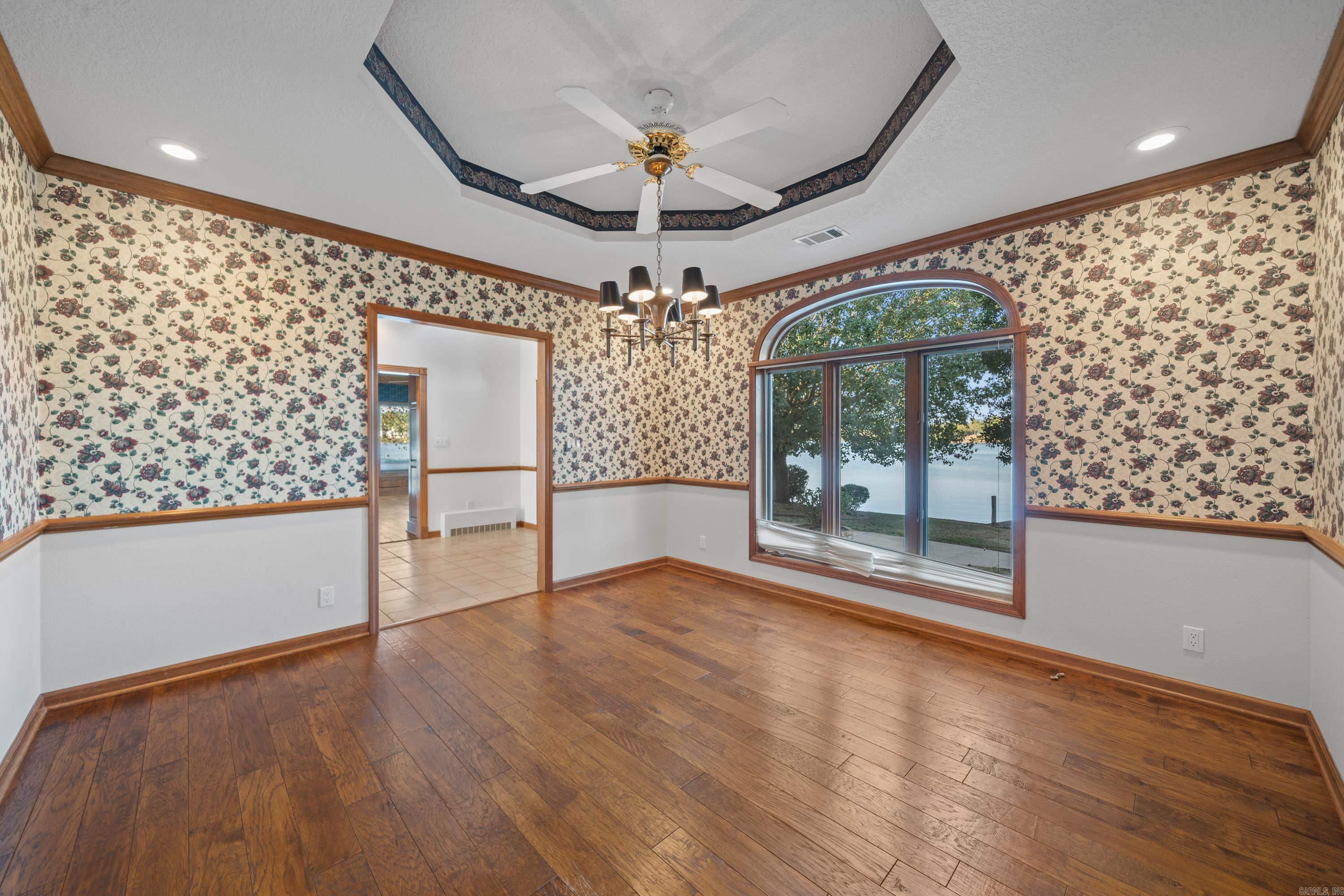 RESPLANDOR - Residential