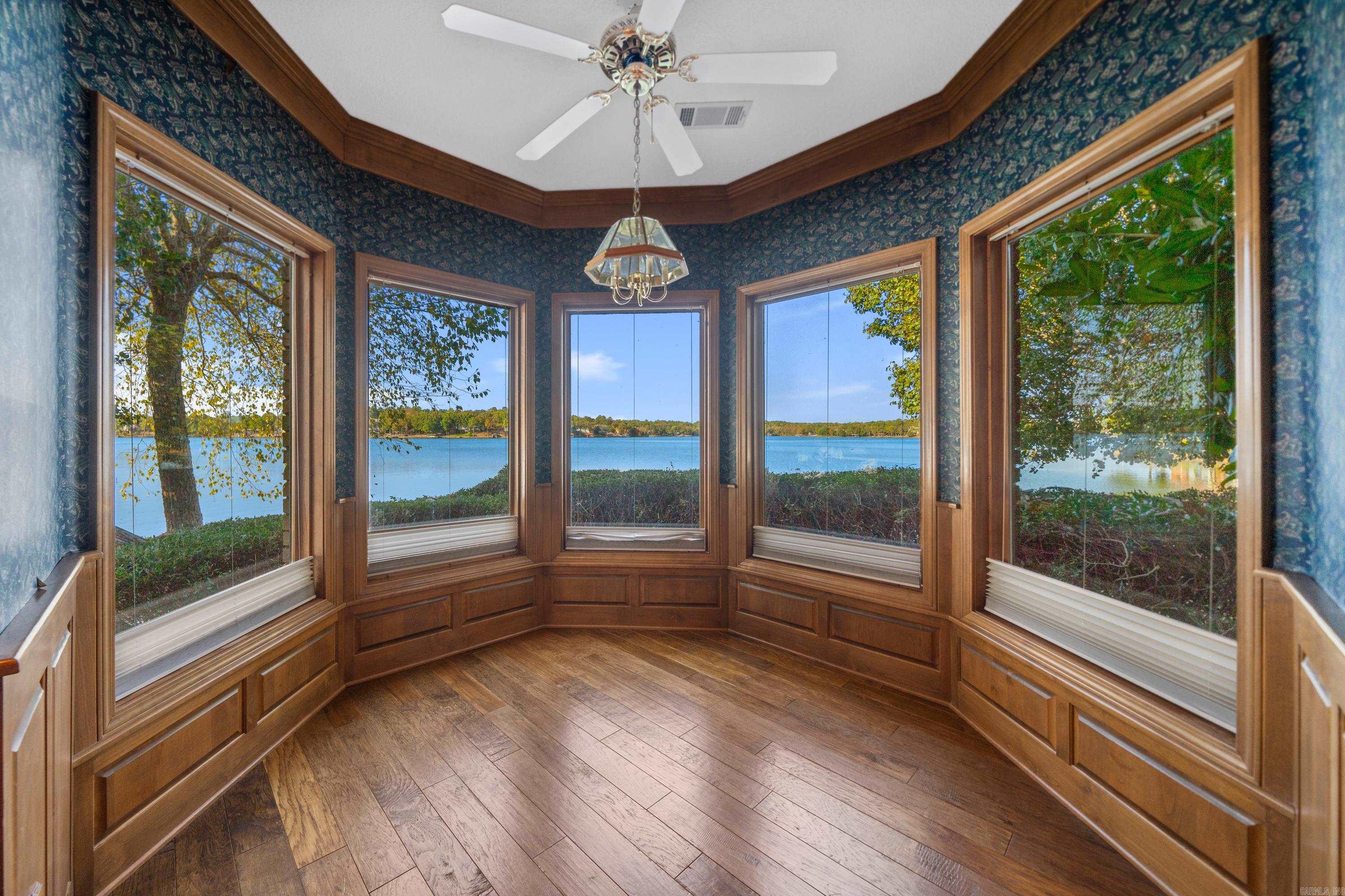 RESPLANDOR - Residential