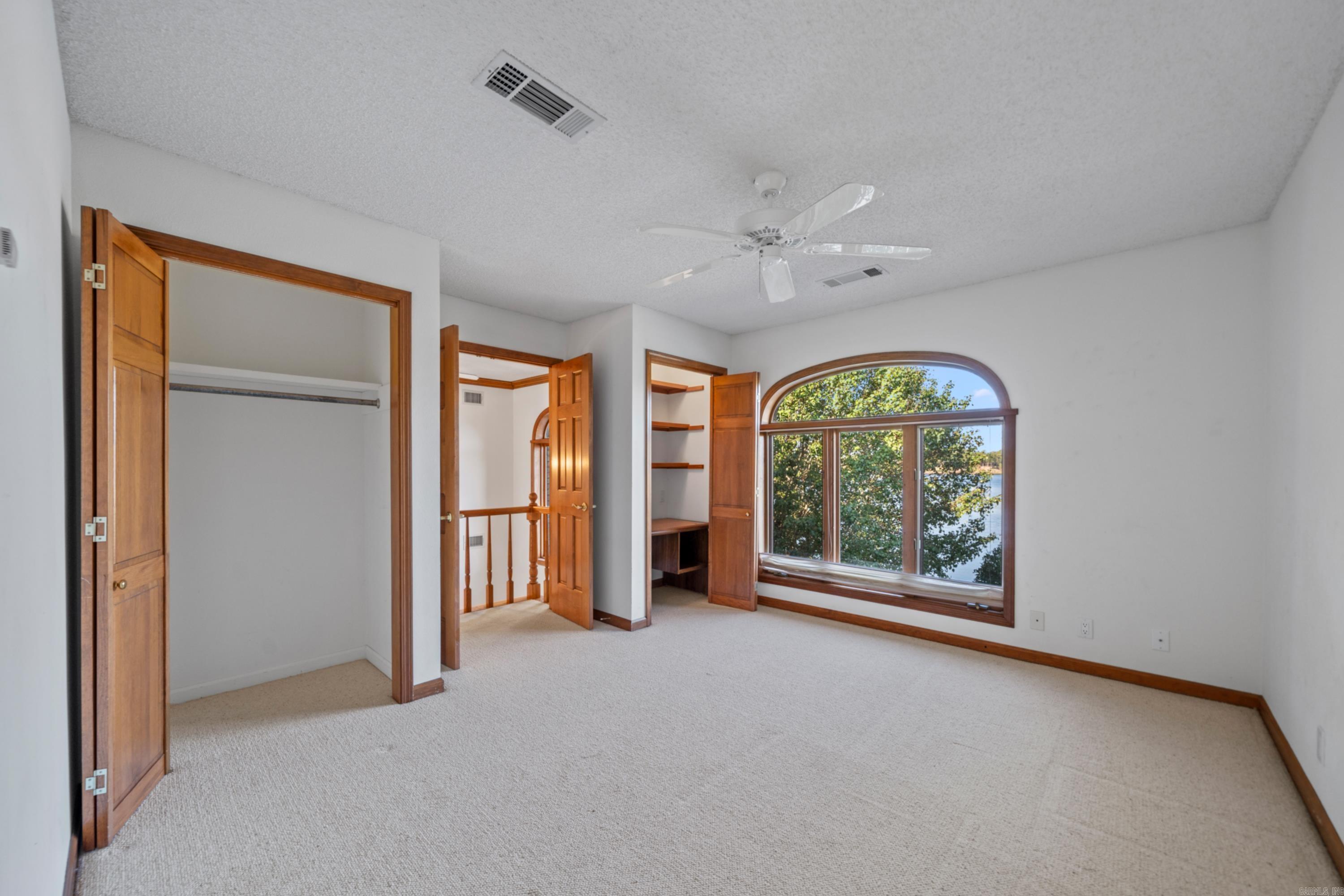 RESPLANDOR - Residential