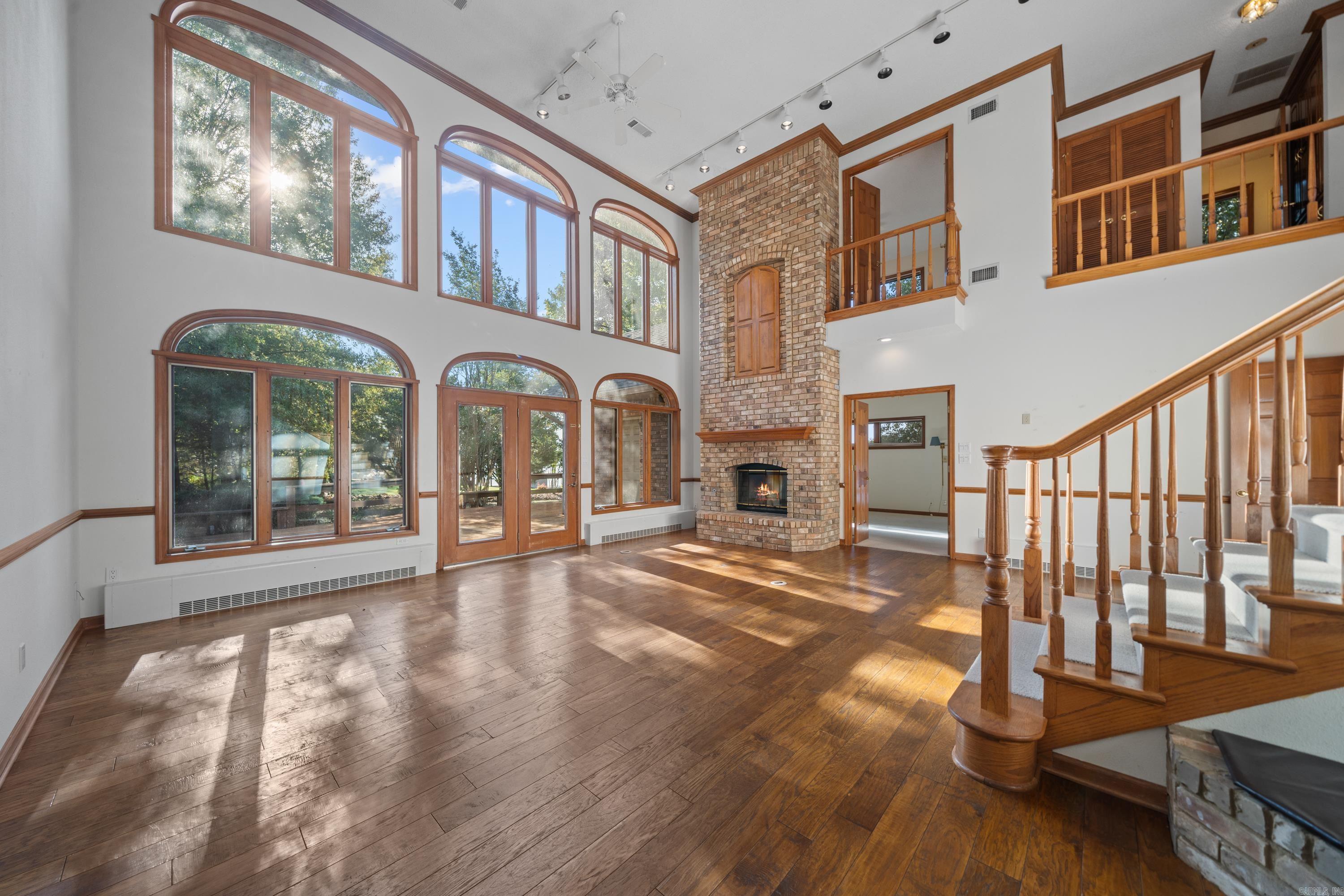 RESPLANDOR - Residential