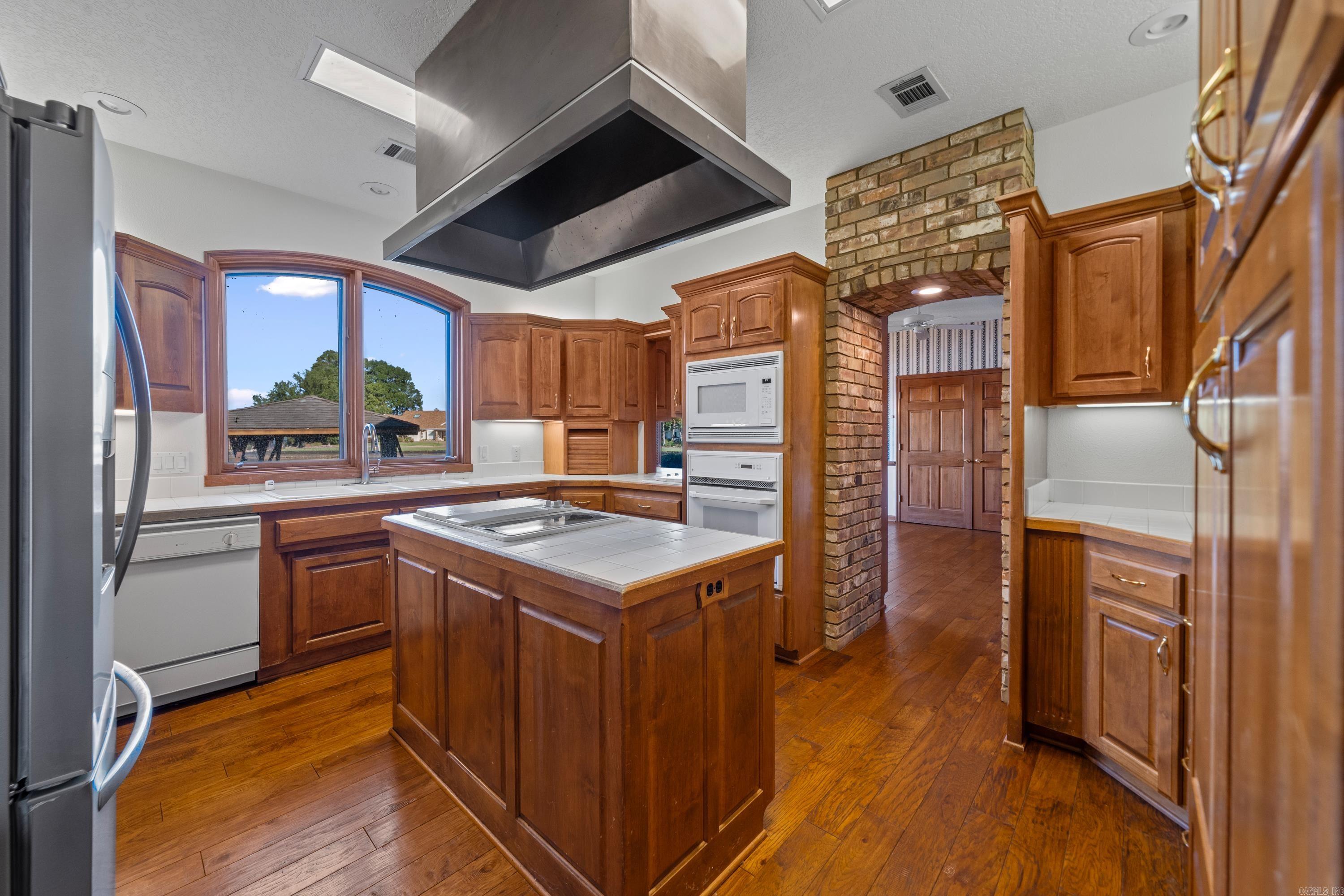 RESPLANDOR - Residential