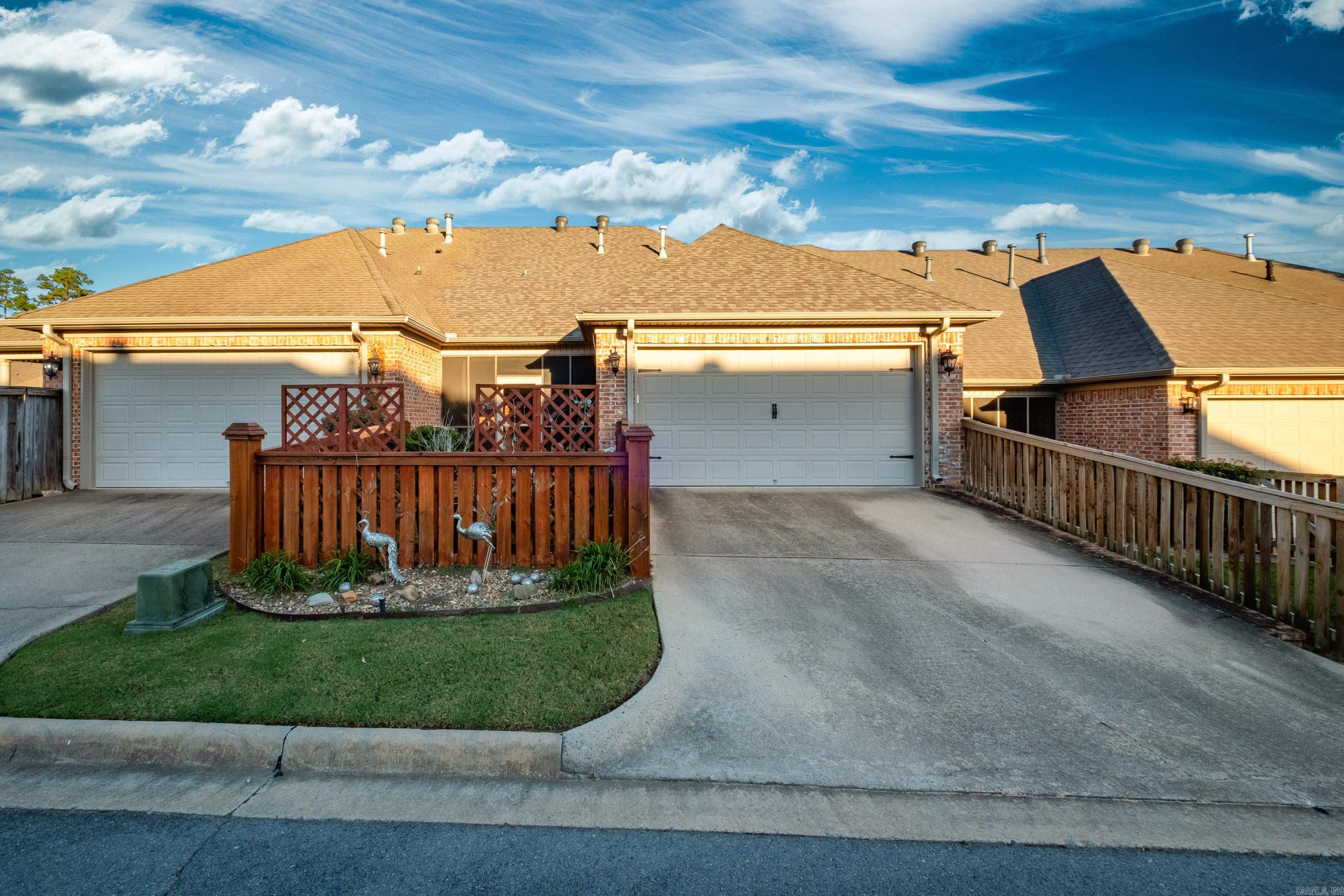 TAYLOR PARK - Residential