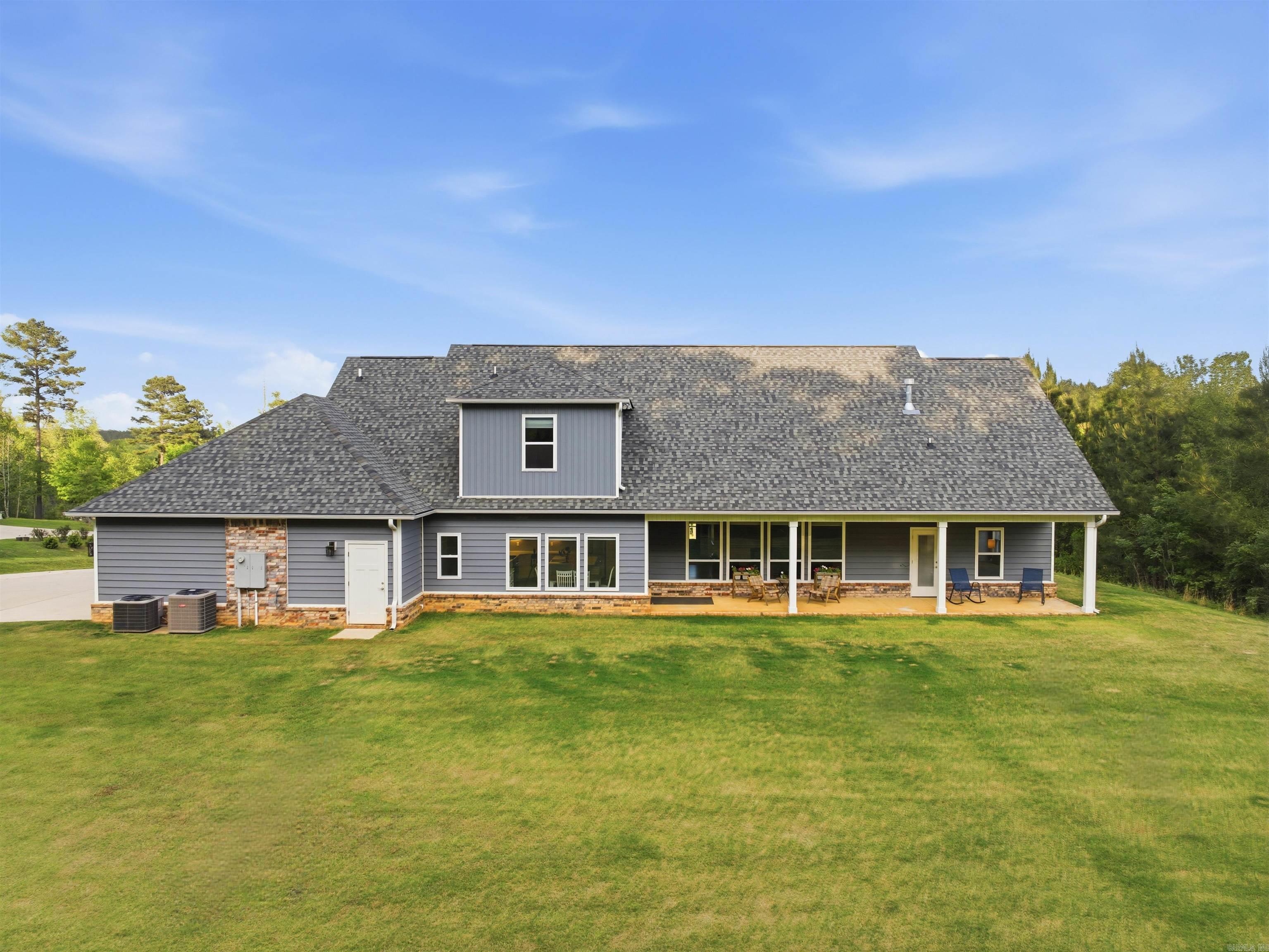 COOL VALLEY - Residential