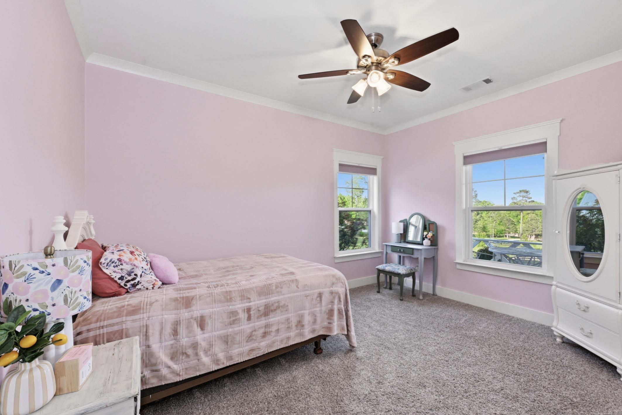 COOL VALLEY - Residential