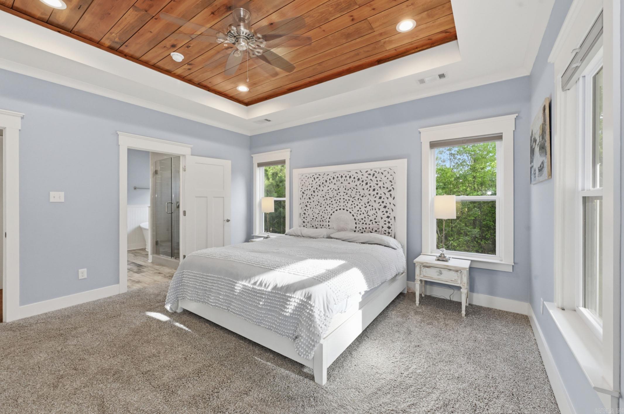 COOL VALLEY - Residential