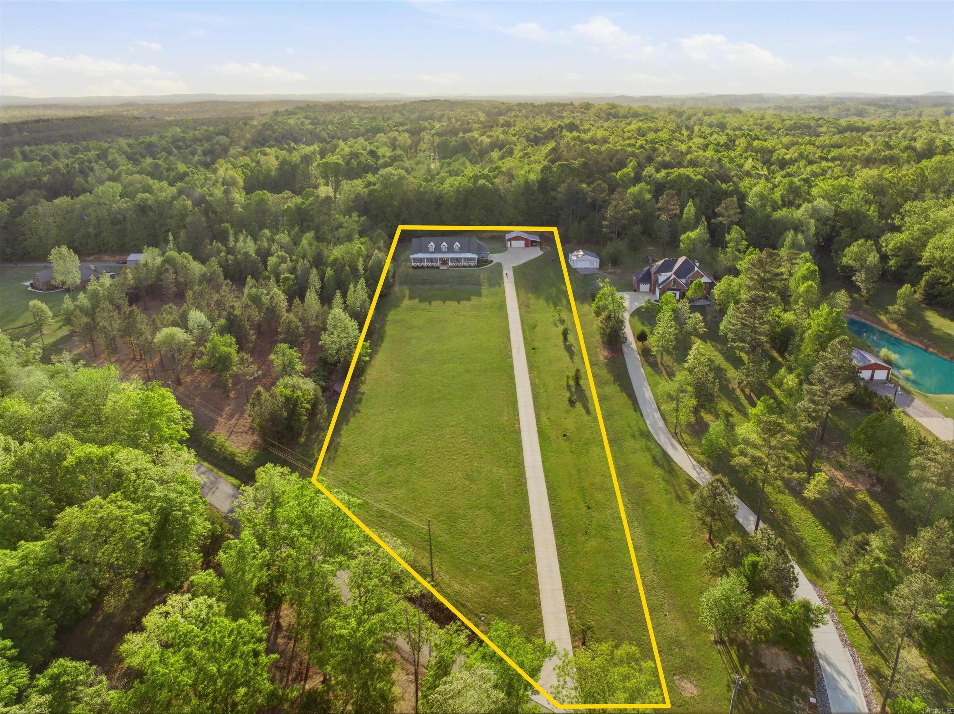 COOL VALLEY - Residential