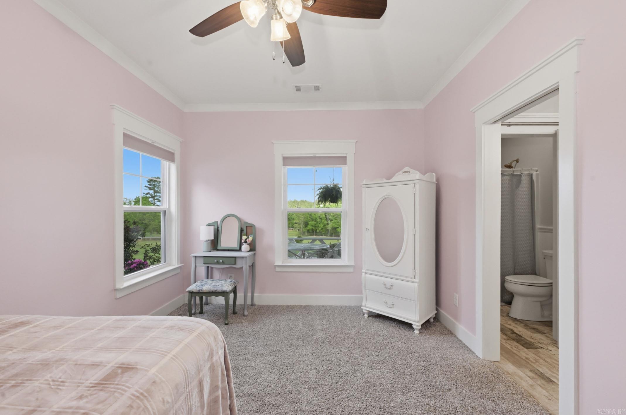 COOL VALLEY - Residential