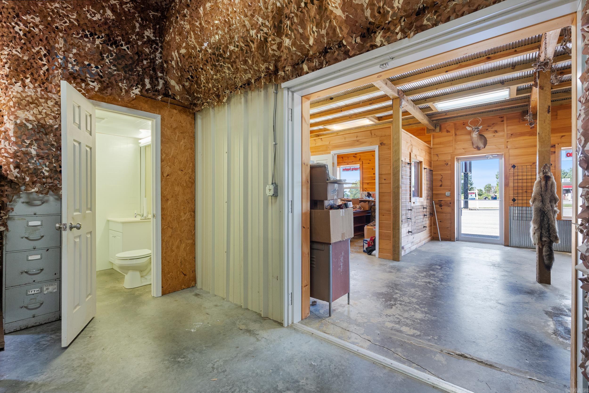 Copper Springs - Commercial Sale