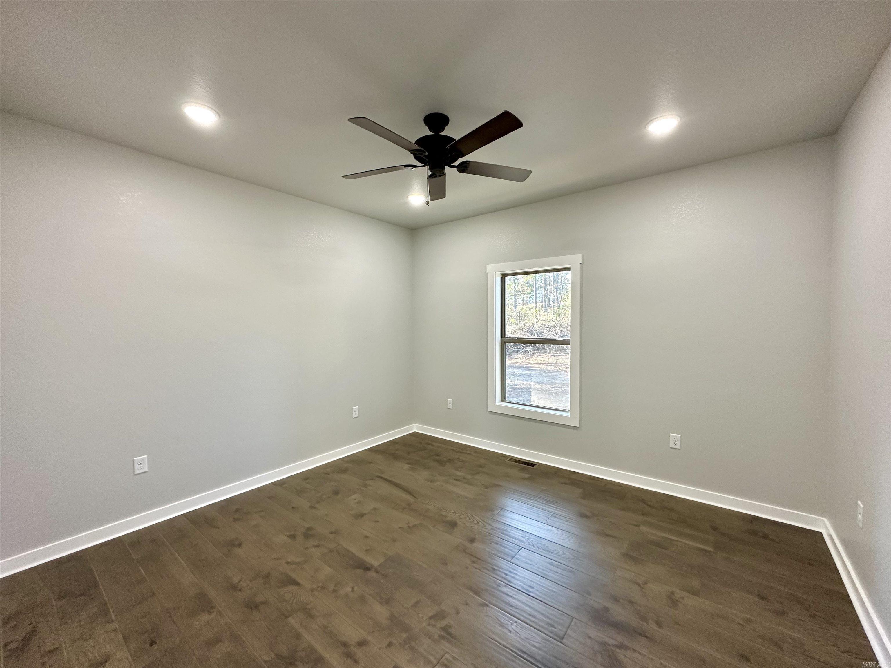 ASHLEY WOODS - Residential