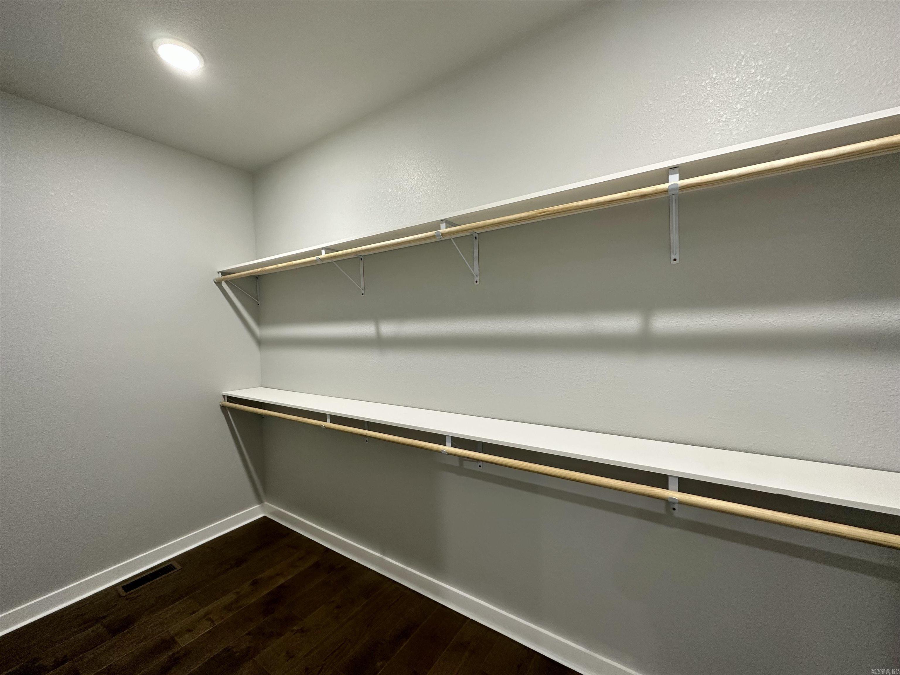 ASHLEY WOODS - Residential